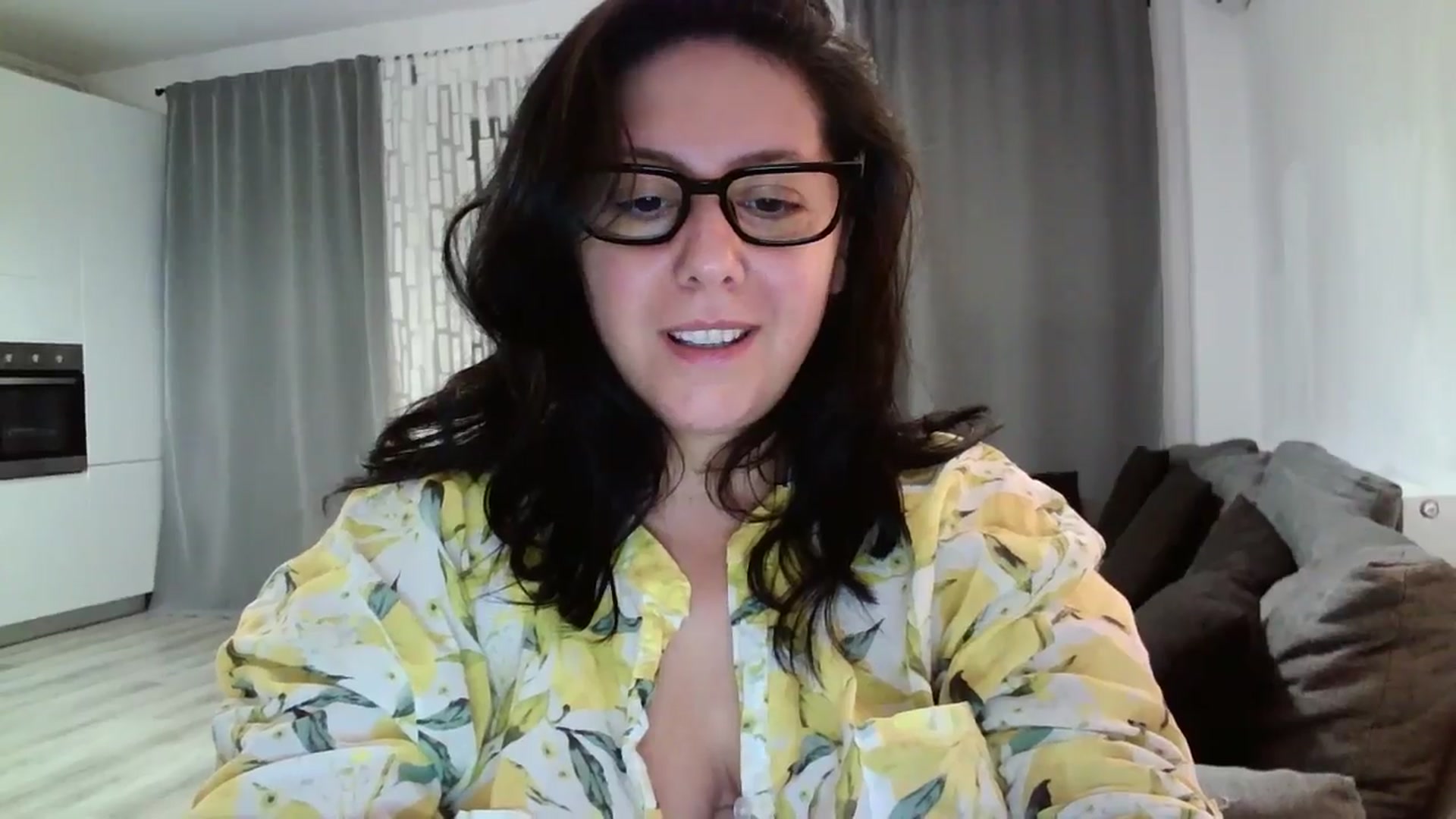 Gallery image thumbnail from SILKYWOMAN's myfreecams stream on, 06/02/2024, 18:46 image 6 of 20