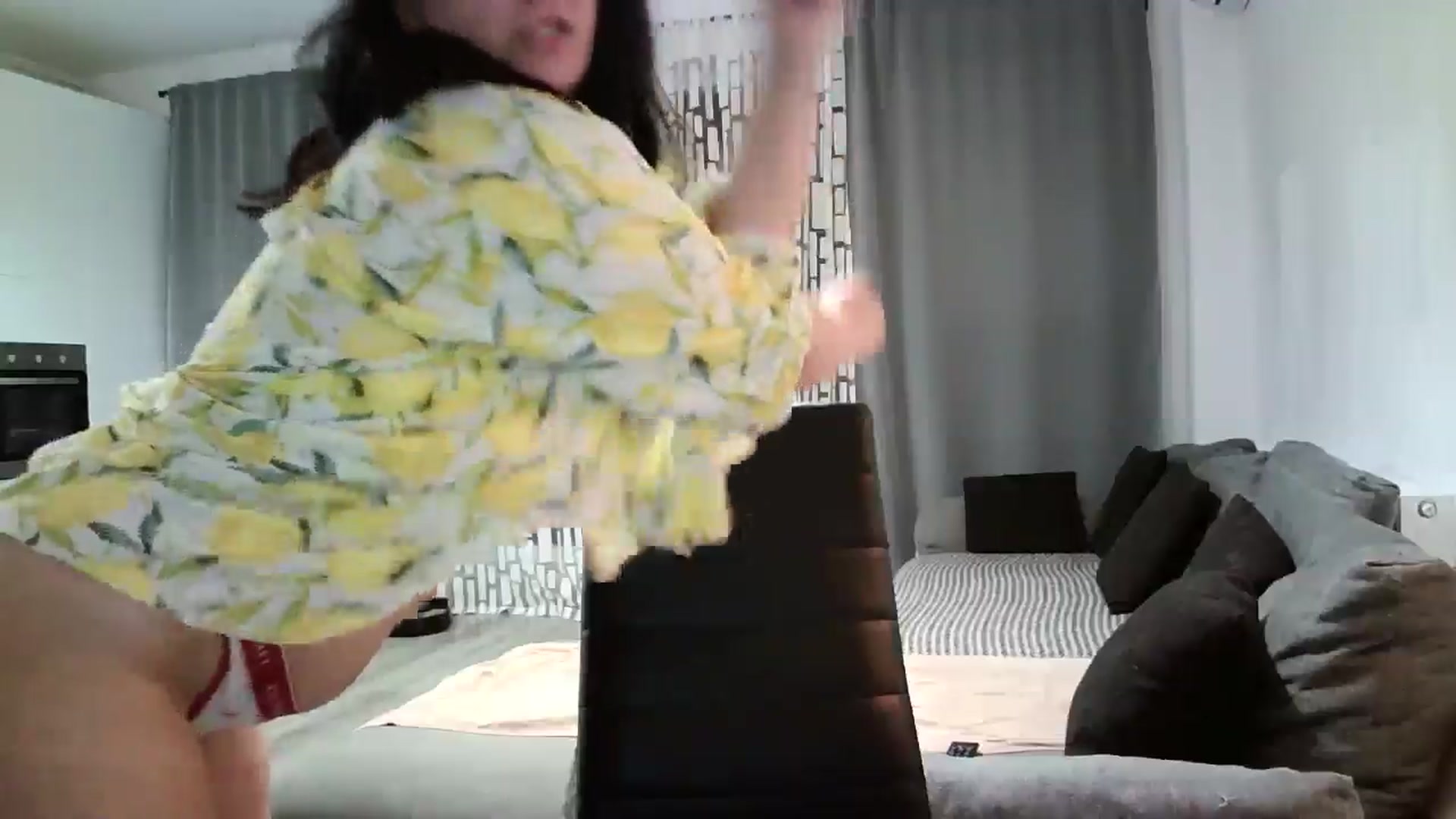 Gallery image thumbnail from SILKYWOMAN's myfreecams stream on, 06/02/2024, 18:46 image 13 of 20