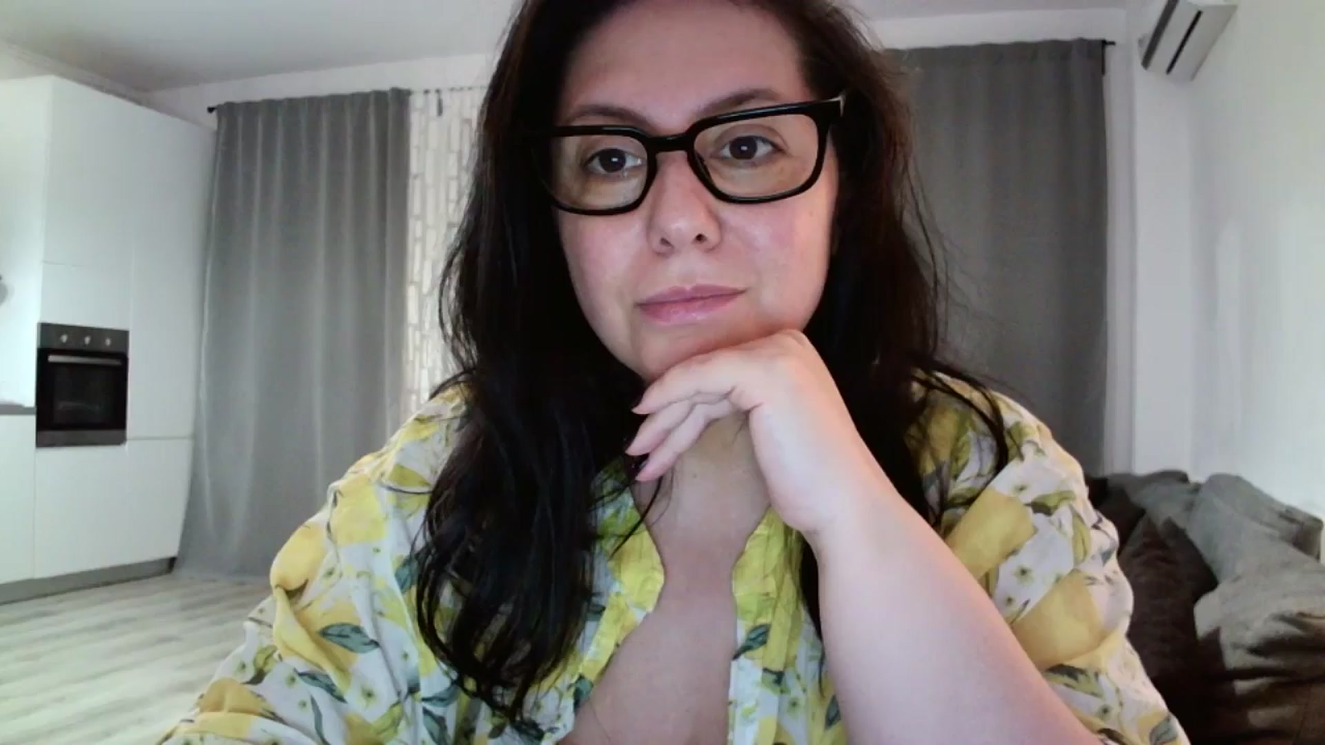 Gallery image thumbnail from SILKYWOMAN's myfreecams stream on, 06/02/2024, 21:16 image 1 of 20