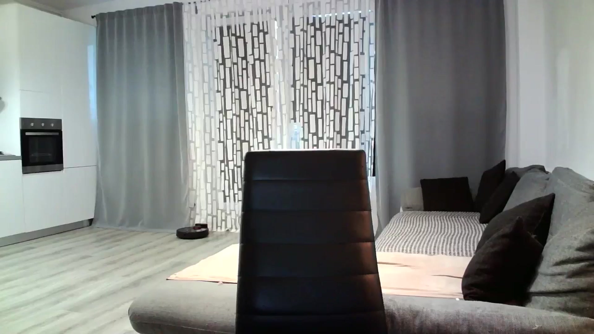 Gallery image thumbnail from SILKYWOMAN's myfreecams stream on, 06/03/2024, 17:11 image 18 of 20