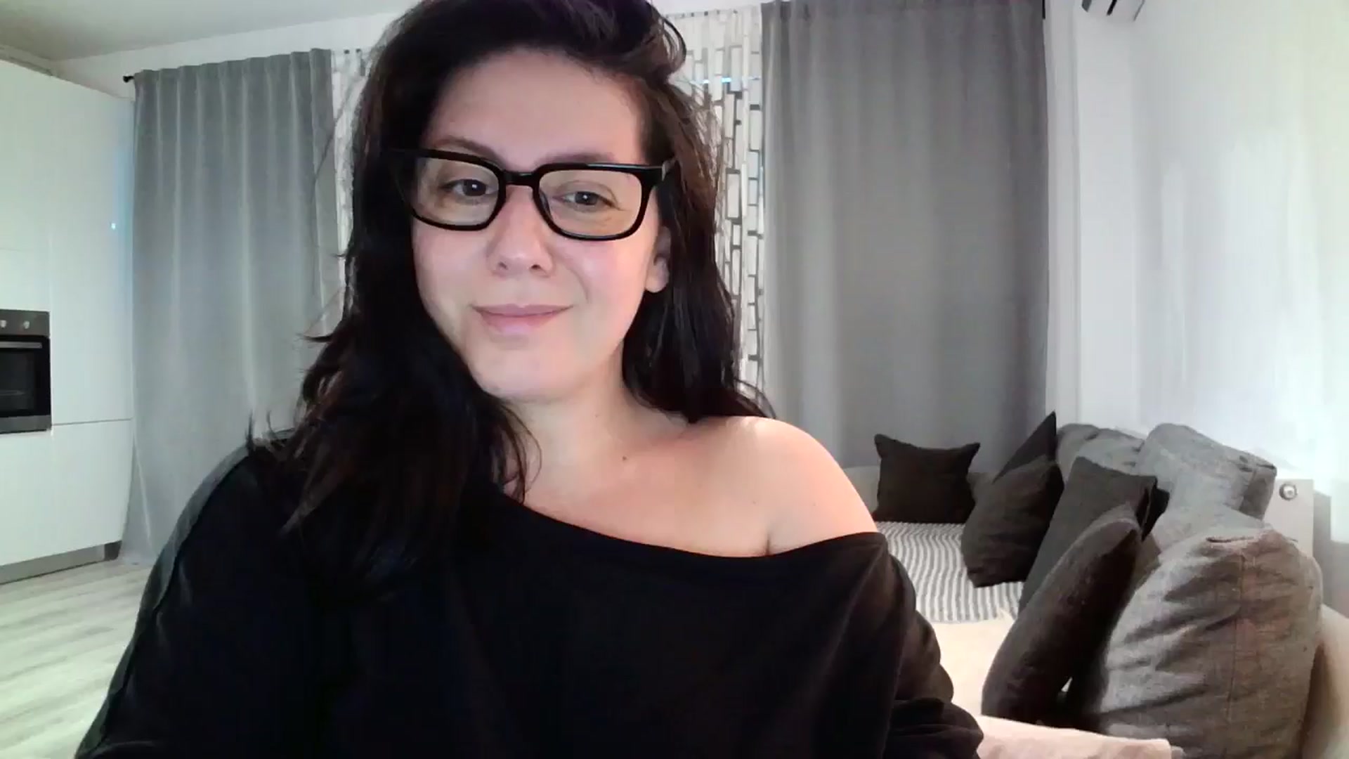 Gallery image thumbnail from SILKYWOMAN's myfreecams stream on, 06/04/2024, 18:55 image 1 of 20