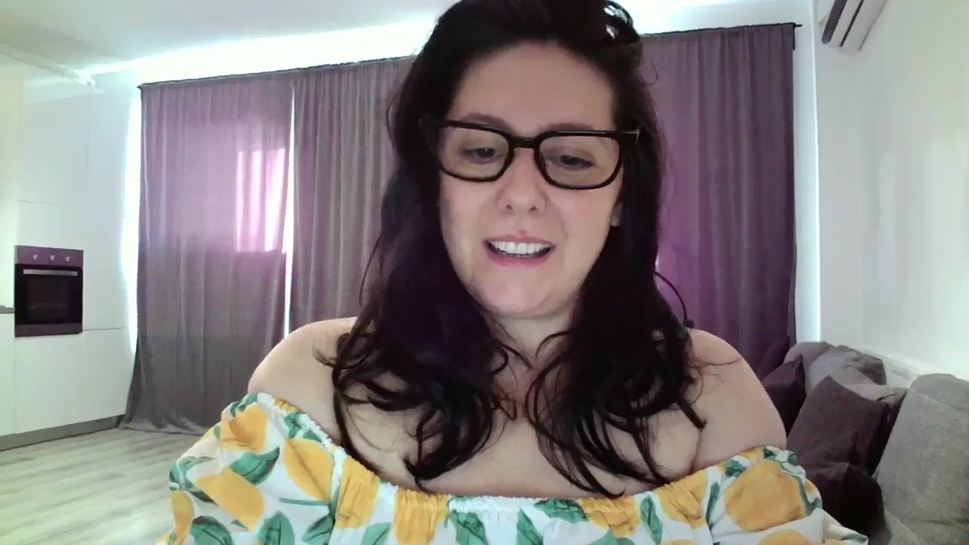 Gallery image thumbnail from SILKYWOMAN's myfreecams stream on, 06/10/2024, 16:26 image 5 of 20