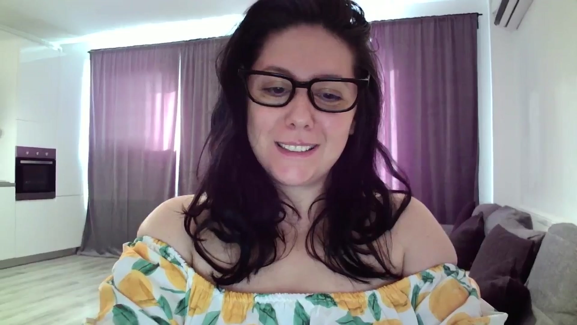Gallery image thumbnail from SILKYWOMAN's myfreecams stream on, 06/10/2024, 16:26 image 2 of 20