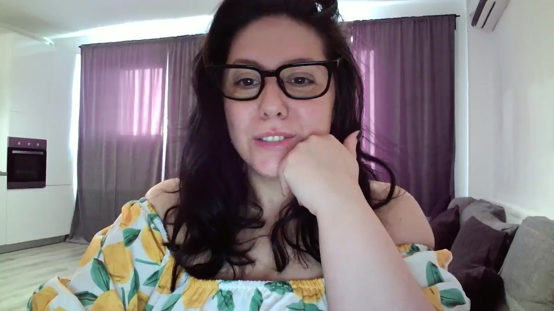 Gallery image thumbnail from SILKYWOMAN's myfreecams stream on, 06/10/2024, 17:51 image 2 of 20