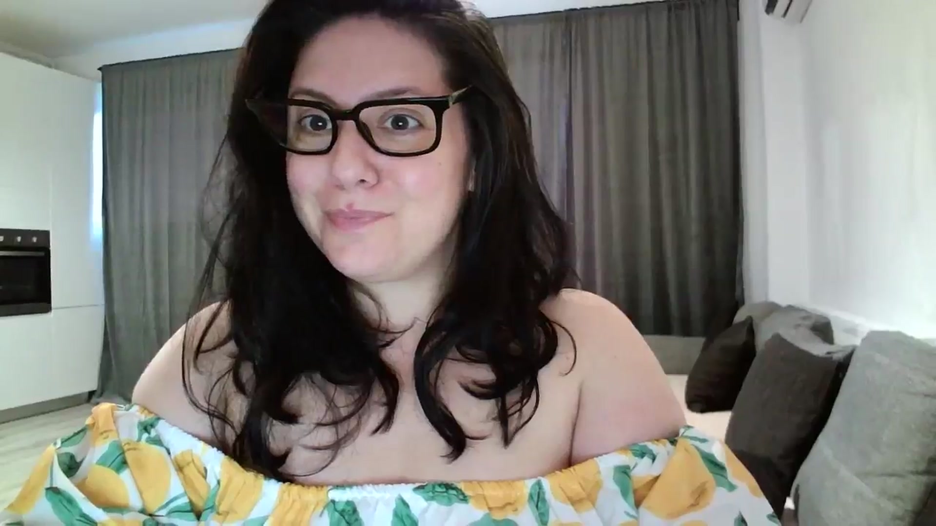 Gallery image thumbnail from SILKYWOMAN's myfreecams stream on, 06/10/2024, 17:51 image 17 of 20