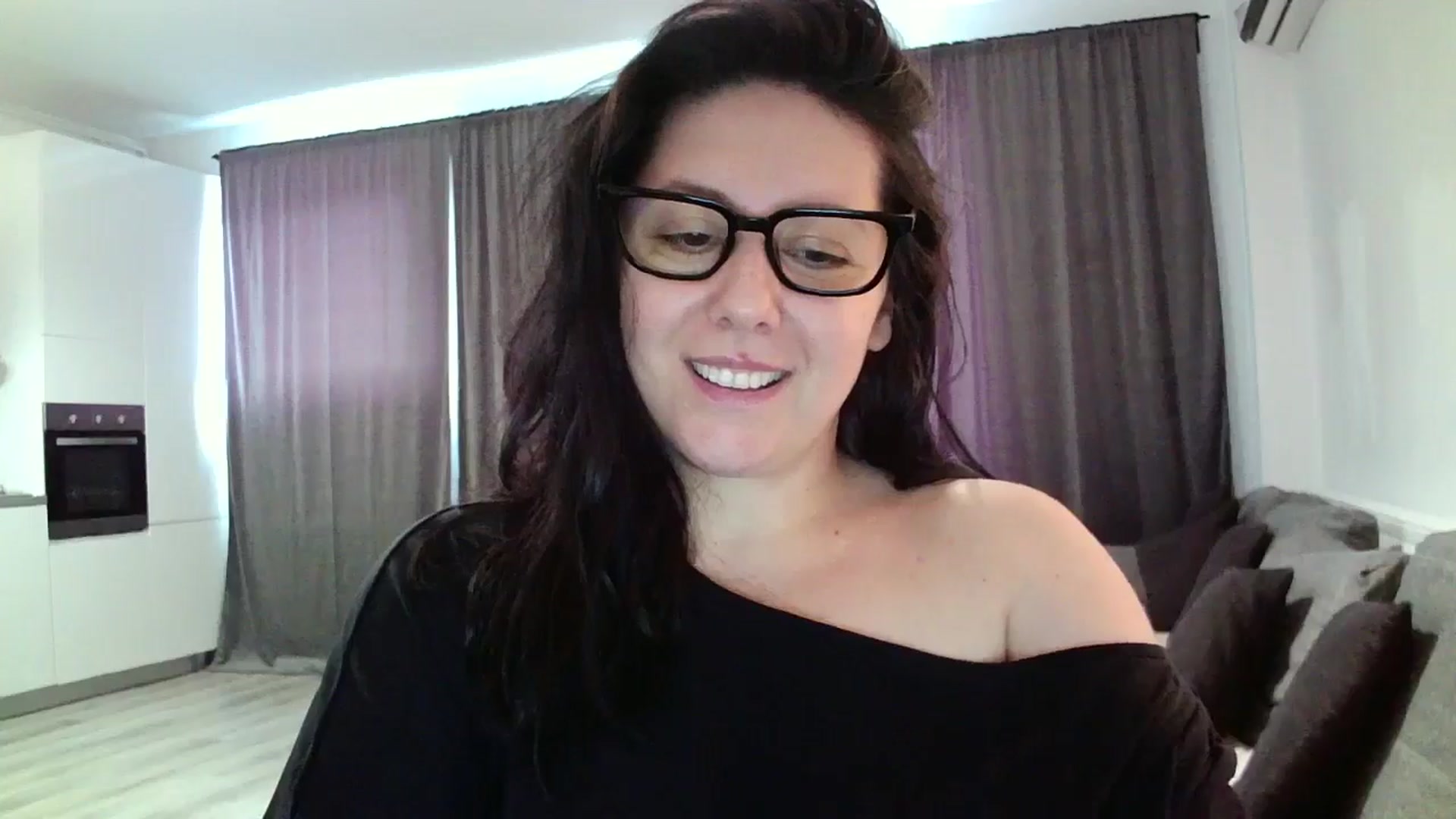 Gallery image thumbnail from SILKYWOMAN's myfreecams stream on, 06/12/2024, 11:36 image 15 of 20