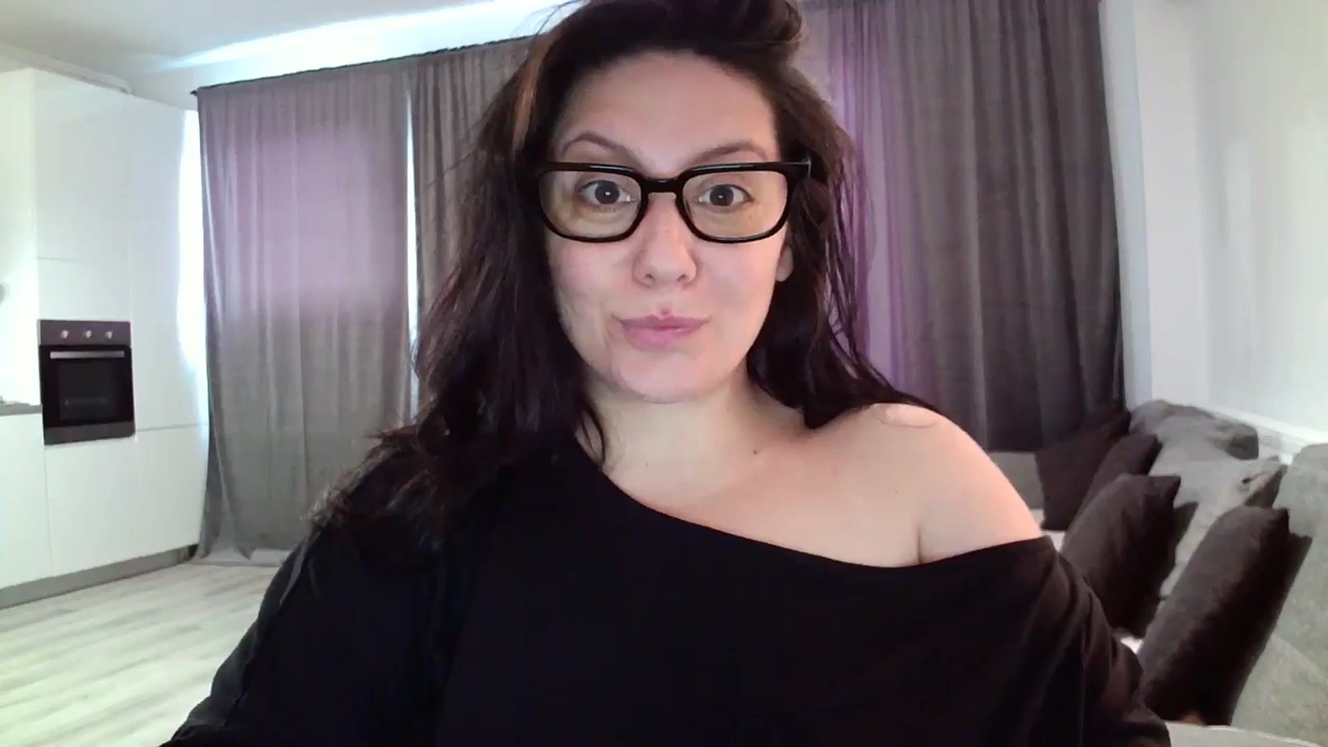 Gallery image thumbnail from SILKYWOMAN's myfreecams stream on, 06/12/2024, 11:36 image 20 of 20