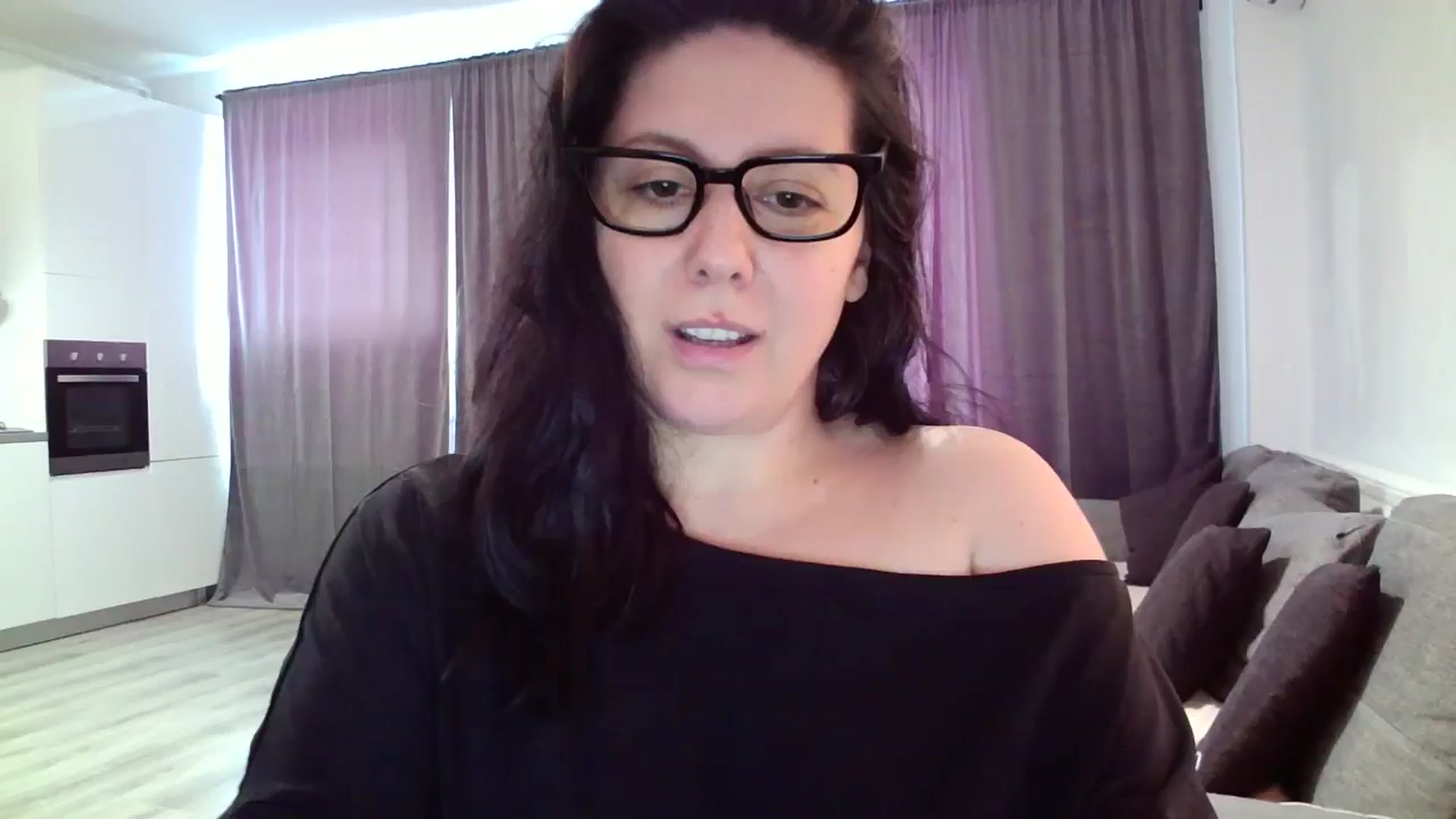 Gallery image thumbnail from SILKYWOMAN's myfreecams stream on, 06/12/2024, 11:36 image 1 of 20