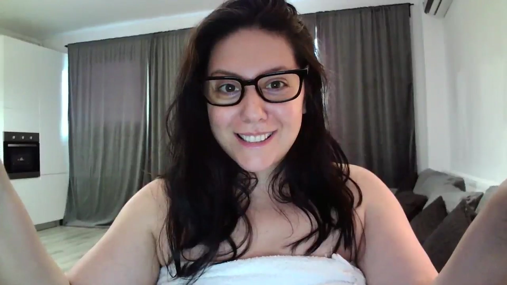Gallery image thumbnail from SILKYWOMAN's myfreecams stream on, 06/14/2024, 17:58 image 4 of 20