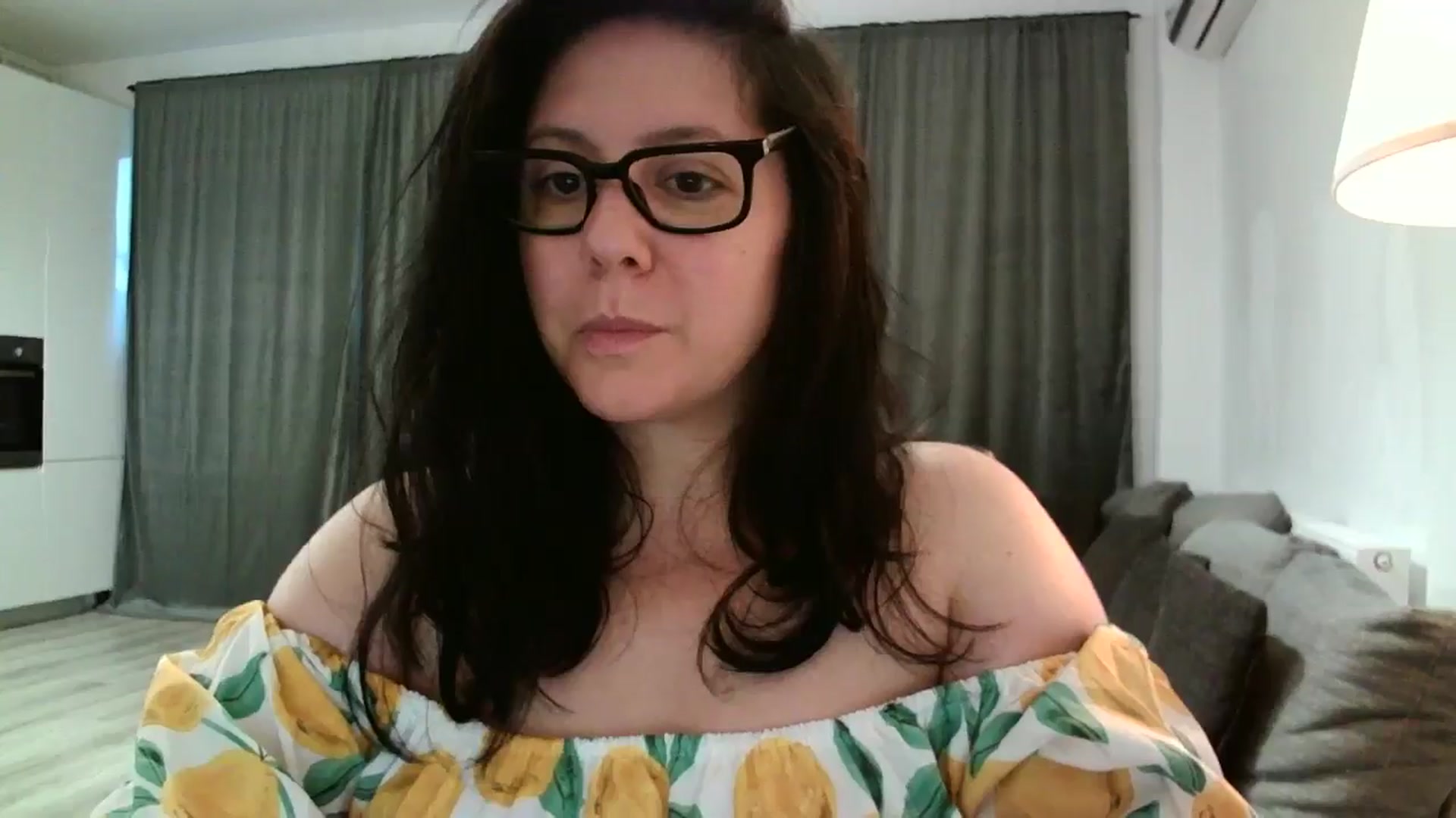 Gallery image thumbnail from SILKYWOMAN's myfreecams stream on, 06/17/2024, 18:07 image 19 of 20