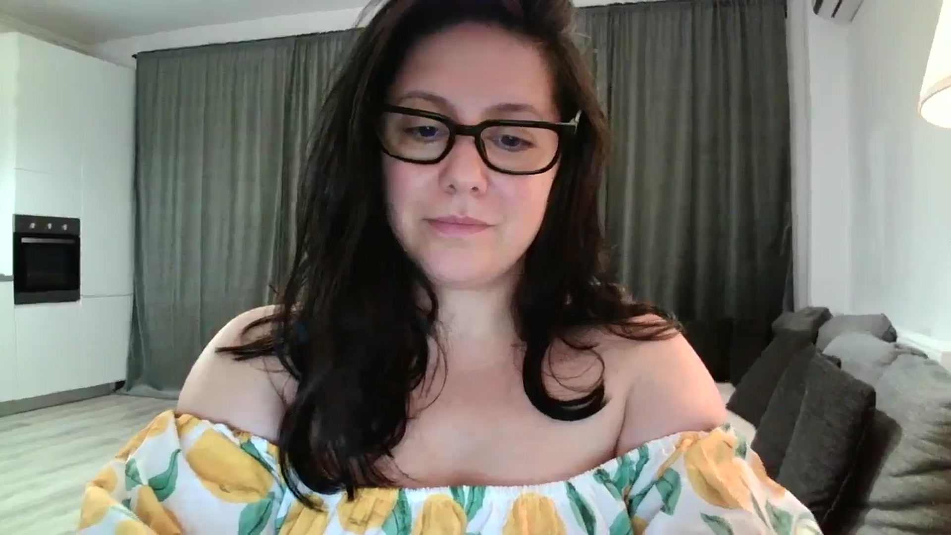 Gallery image thumbnail from SILKYWOMAN's myfreecams stream on, 06/17/2024, 19:07 image 18 of 20
