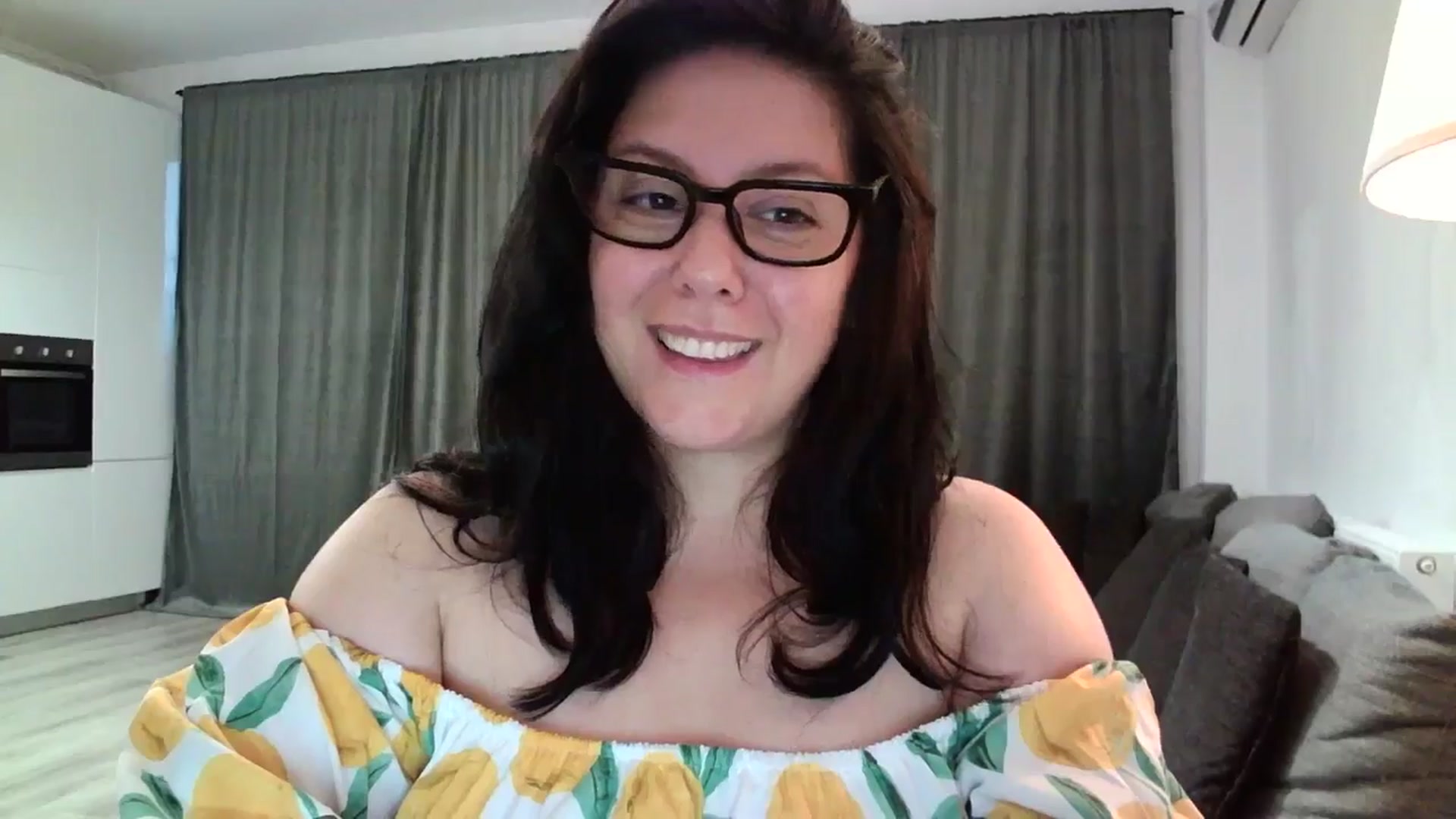 Gallery image thumbnail from SILKYWOMAN's myfreecams stream on, 06/17/2024, 19:07 image 3 of 20