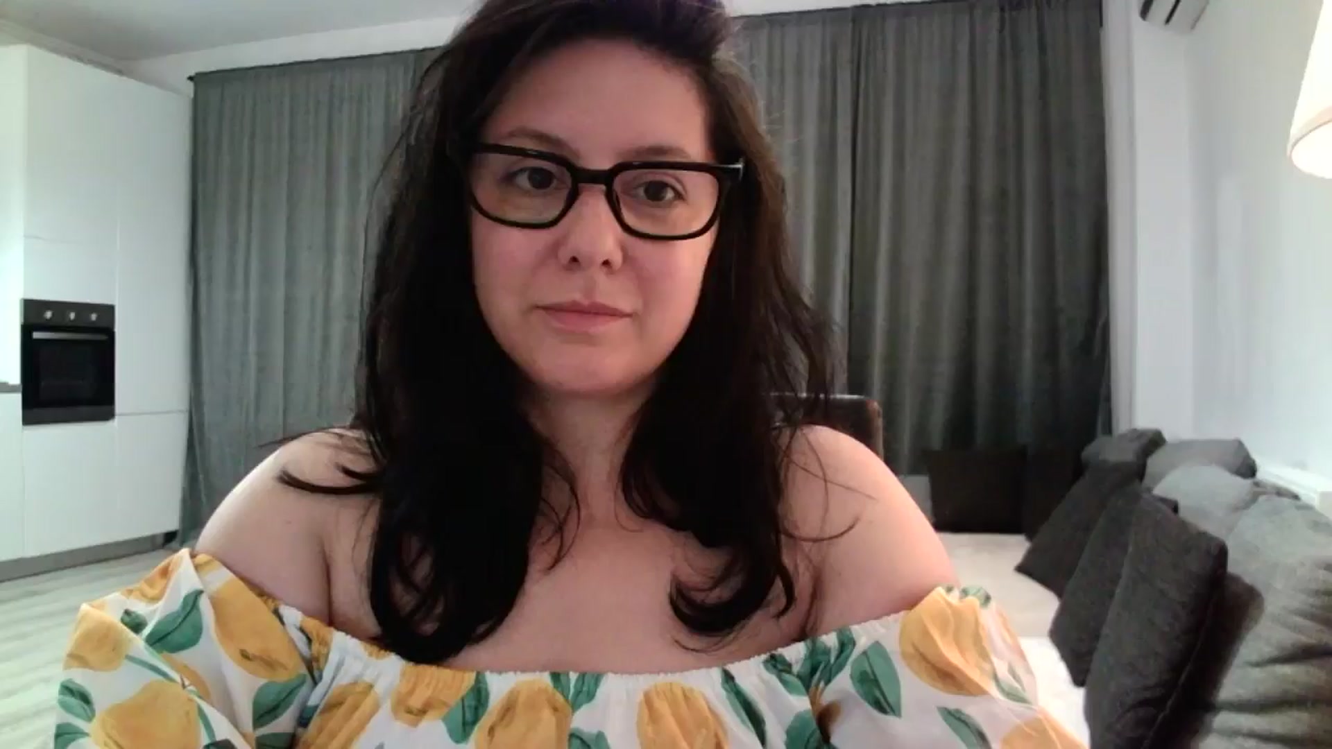 Gallery image thumbnail from SILKYWOMAN's myfreecams stream on, 06/17/2024, 19:07 image 14 of 20