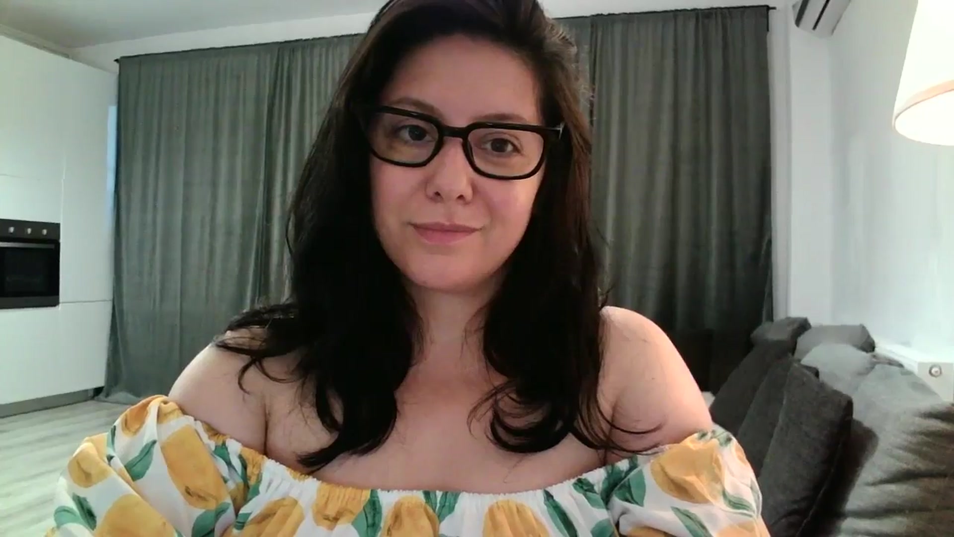 Gallery image thumbnail from SILKYWOMAN's myfreecams stream on, 06/17/2024, 19:07 image 4 of 20