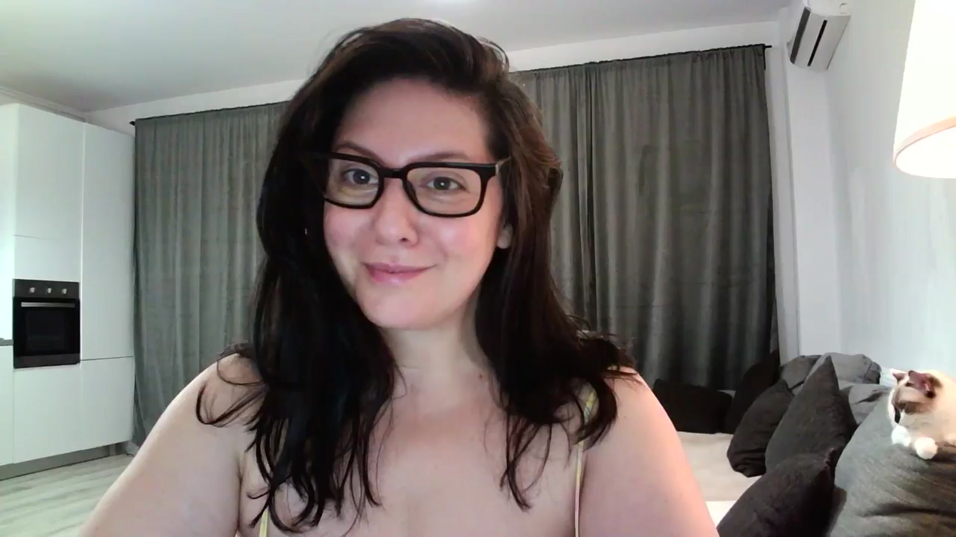 Gallery image thumbnail from SILKYWOMAN's myfreecams stream on, 06/22/2024, 20:20 image 14 of 20