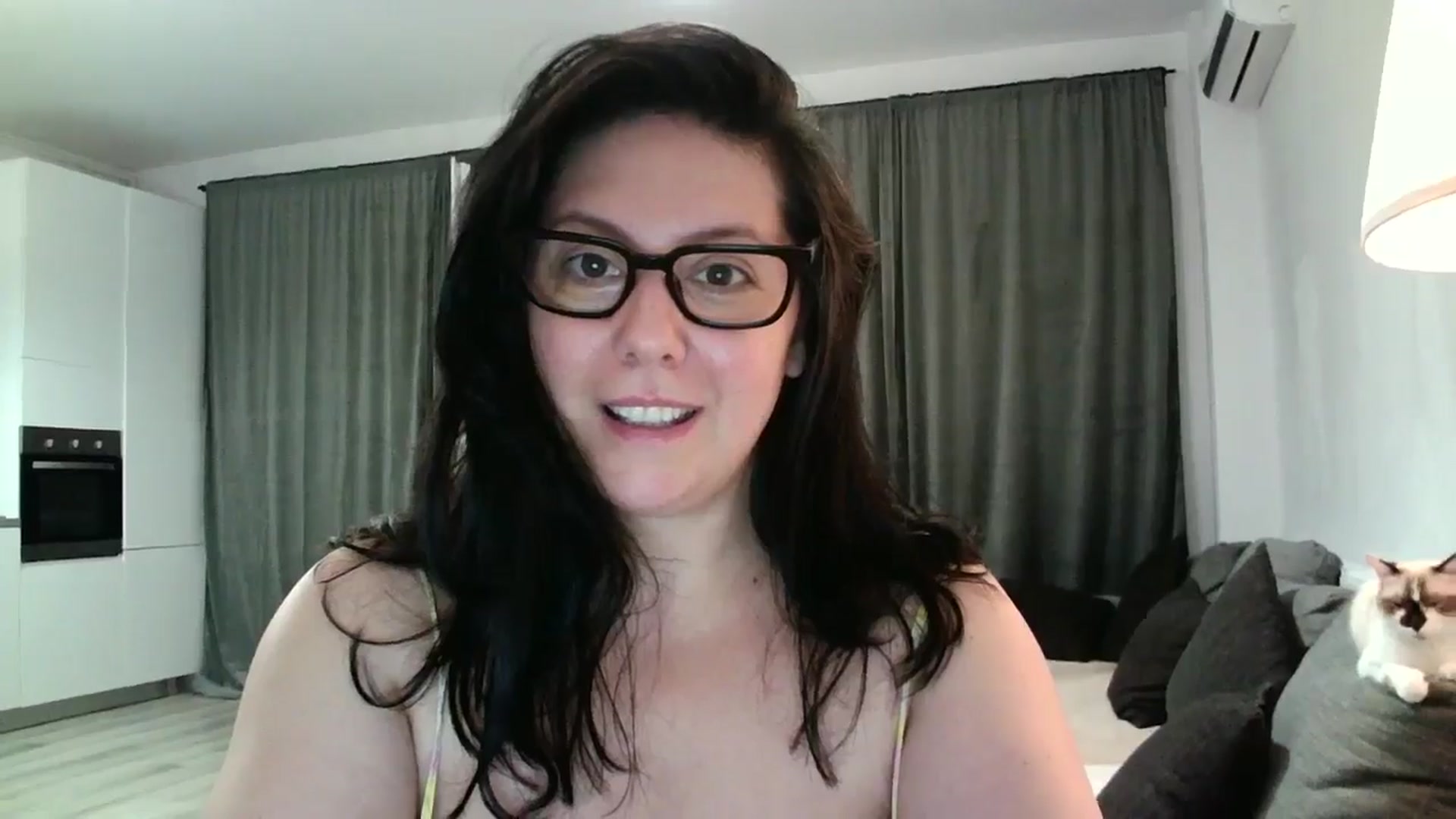 Gallery image thumbnail from SILKYWOMAN's myfreecams stream on, 06/22/2024, 20:20 image 15 of 20