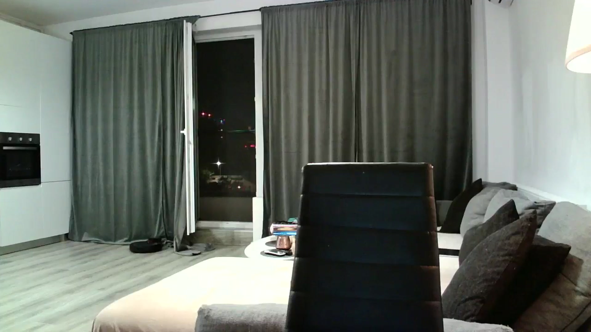 Gallery image thumbnail from SILKYWOMAN's myfreecams stream on, 08/01/2024, 20:22 image 13 of 20