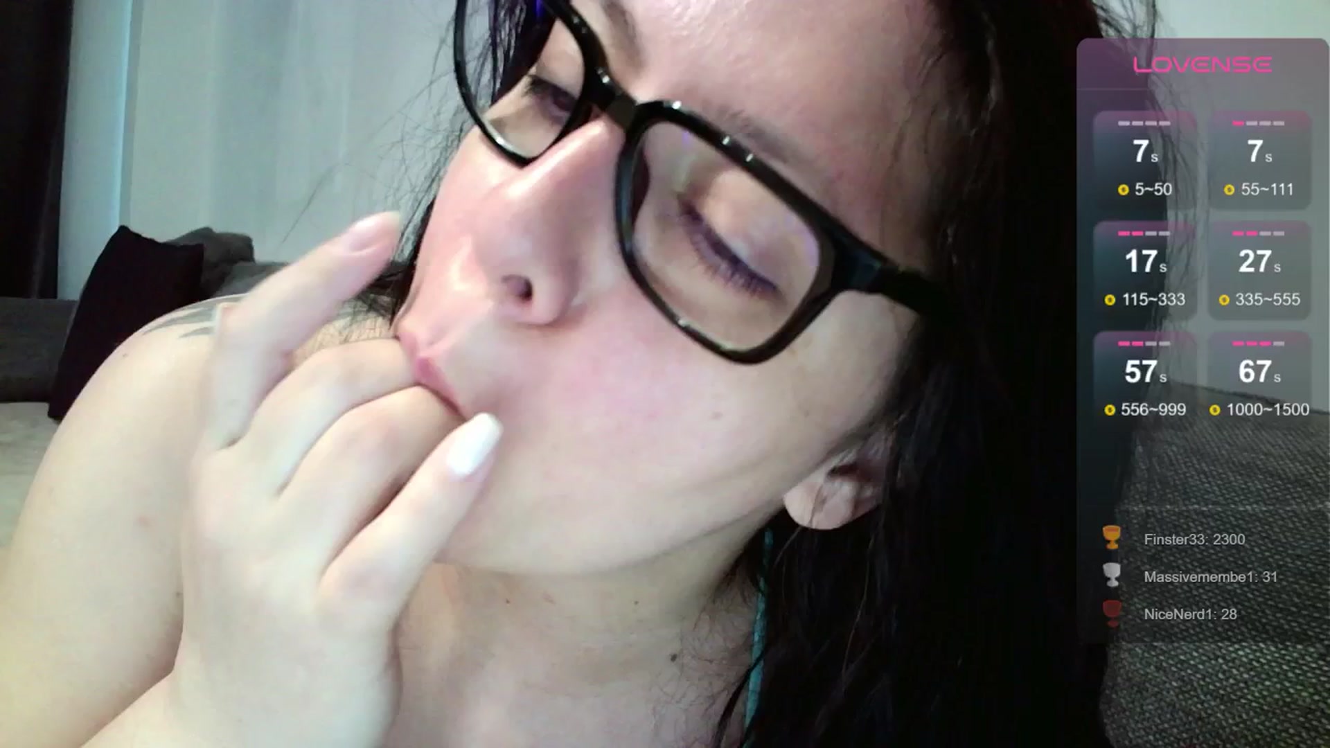 Gallery image thumbnail from SILKYWOMAN's myfreecams stream on, 08/26/2024, 07:42 image 16 of 20