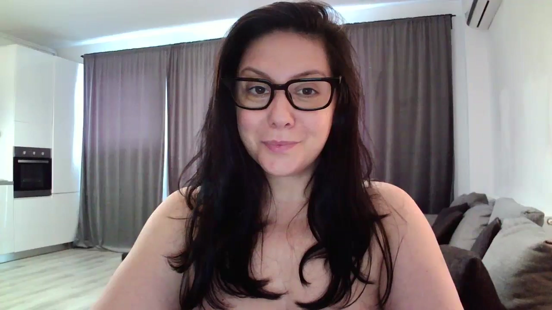 Gallery image thumbnail from SILKYWOMAN's myfreecams stream on, 09/01/2024, 13:28 image 5 of 20