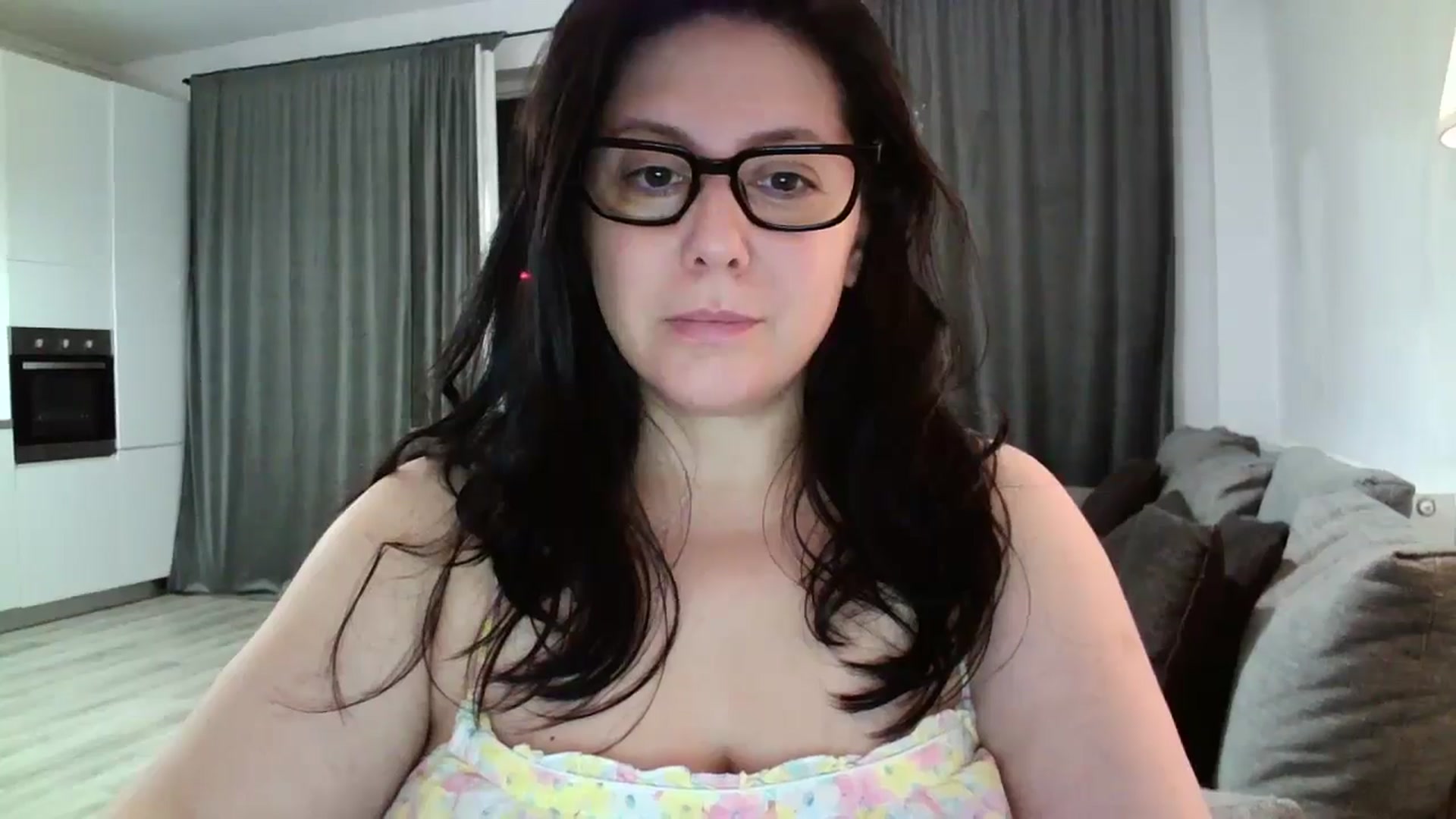 Gallery image thumbnail from SILKYWOMAN's myfreecams stream on, 09/02/2024, 18:28 image 2 of 20