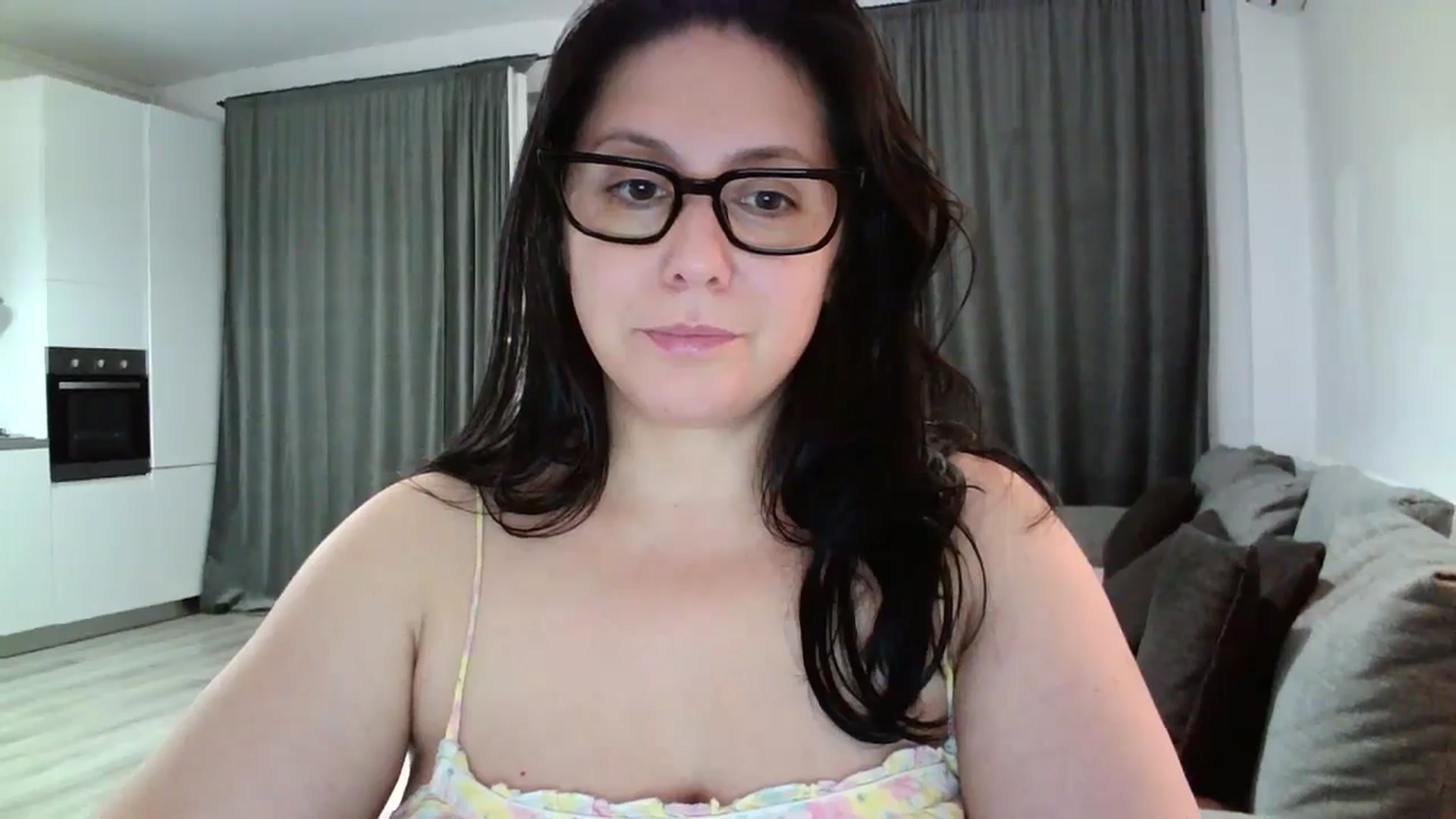 Gallery image thumbnail from SILKYWOMAN's myfreecams stream on, 09/02/2024, 18:28 image 18 of 20