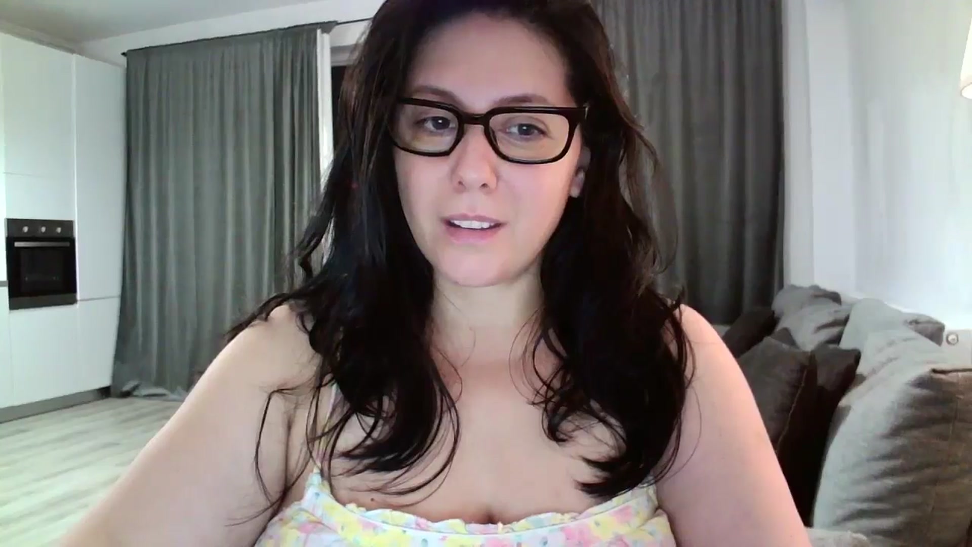 Gallery image thumbnail from SILKYWOMAN's myfreecams stream on, 09/02/2024, 18:28 image 4 of 20