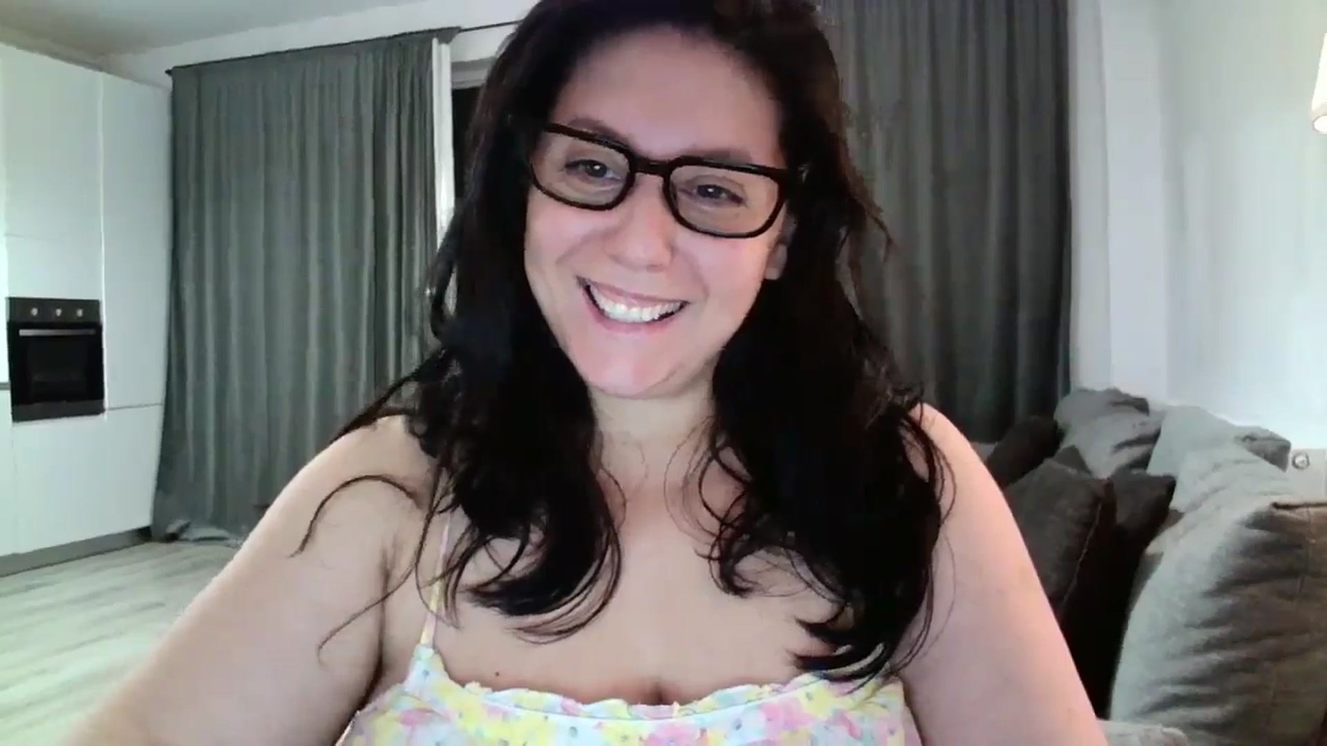 Gallery image thumbnail from SILKYWOMAN's myfreecams stream on, 09/02/2024, 18:28 image 5 of 20