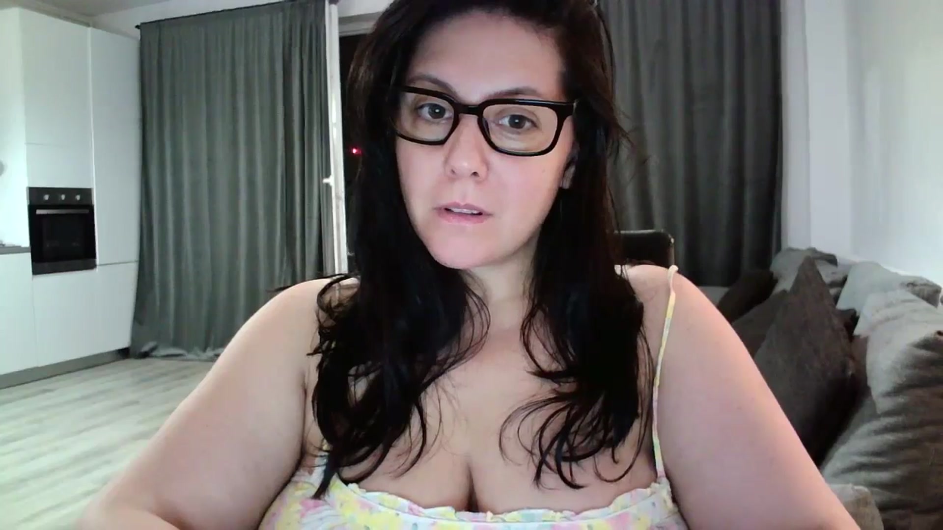 Gallery image thumbnail from SILKYWOMAN's myfreecams stream on, 09/02/2024, 19:57 image 7 of 20
