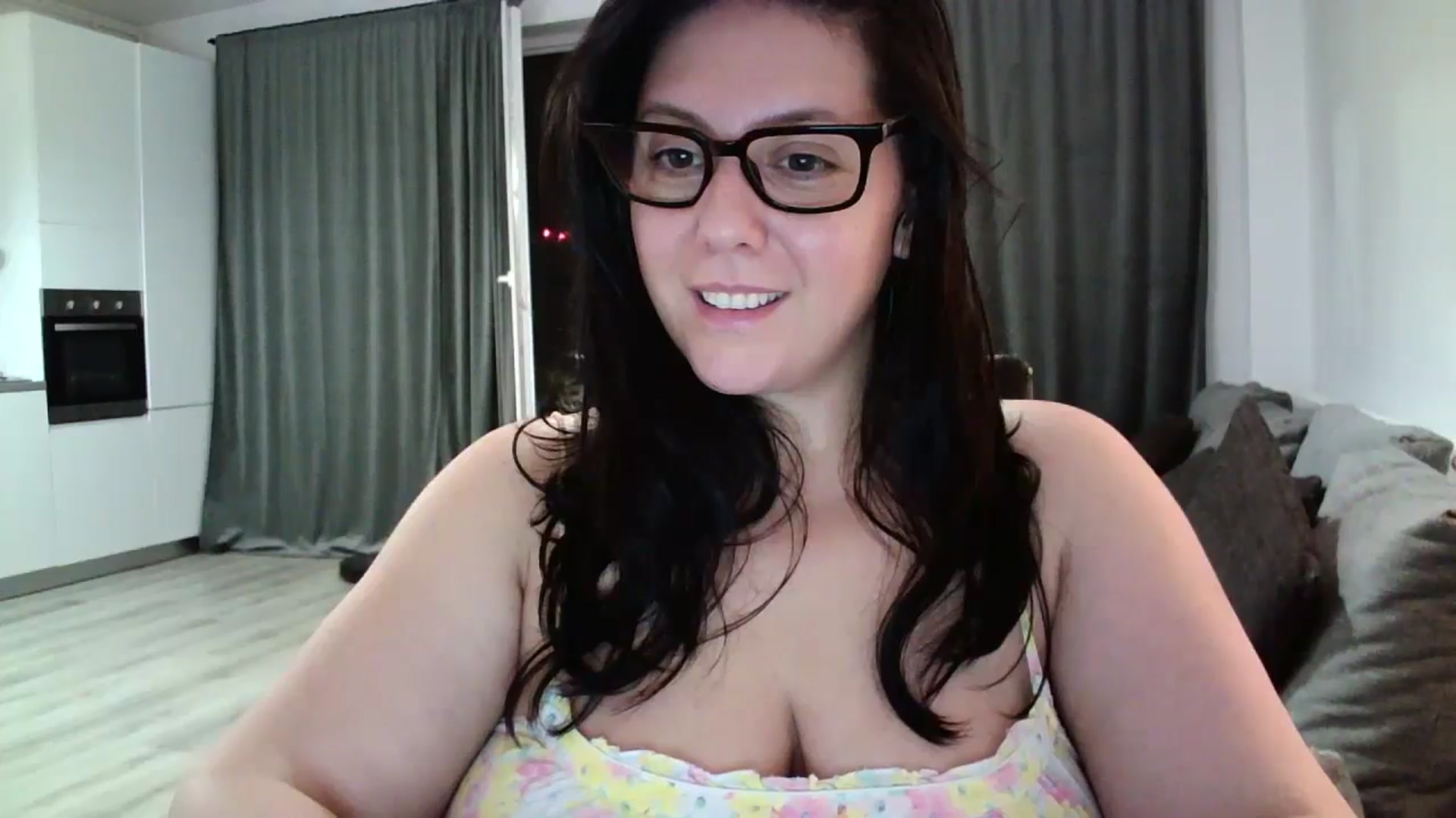 Gallery image thumbnail from SILKYWOMAN's myfreecams stream on, 09/02/2024, 19:57 image 10 of 20