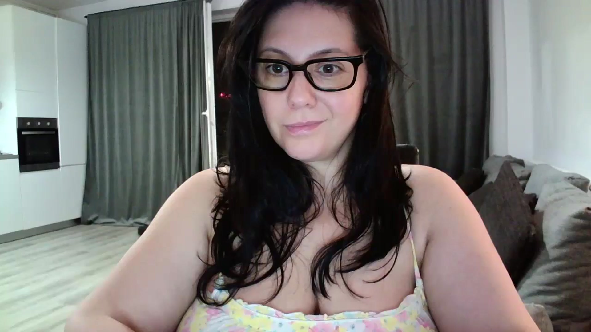 Gallery image thumbnail from SILKYWOMAN's myfreecams stream on, 09/02/2024, 19:57 image 9 of 20