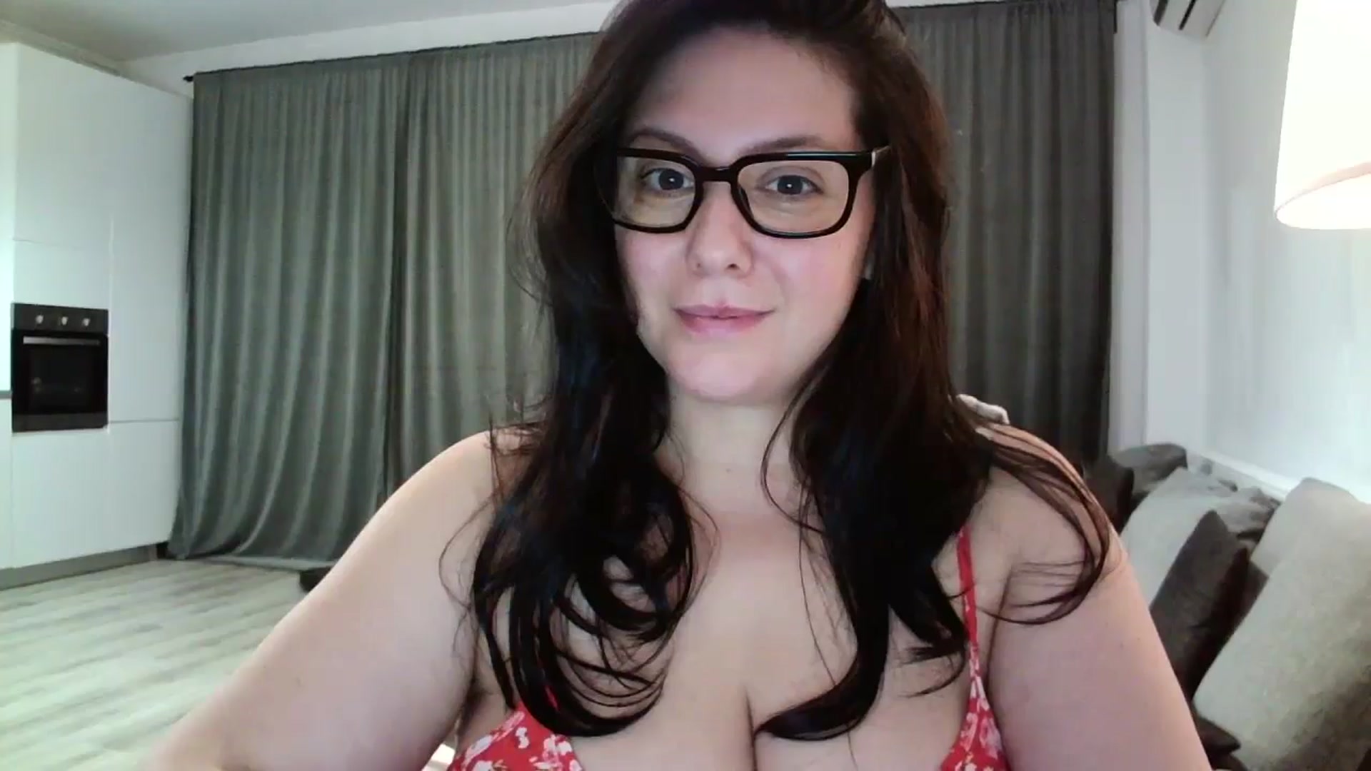 Gallery image thumbnail from SILKYWOMAN's myfreecams stream on, 09/20/2024, 19:21 image 18 of 20