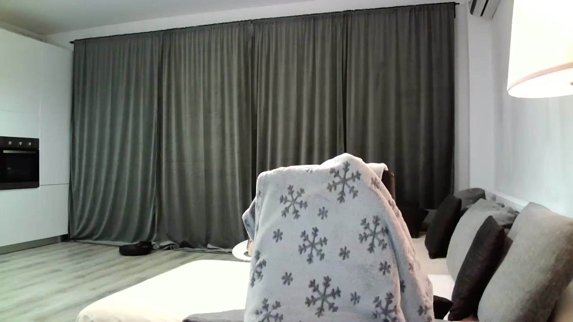 Gallery image thumbnail from SILKYWOMAN's myfreecams stream on, 09/20/2024, 19:21 image 6 of 20