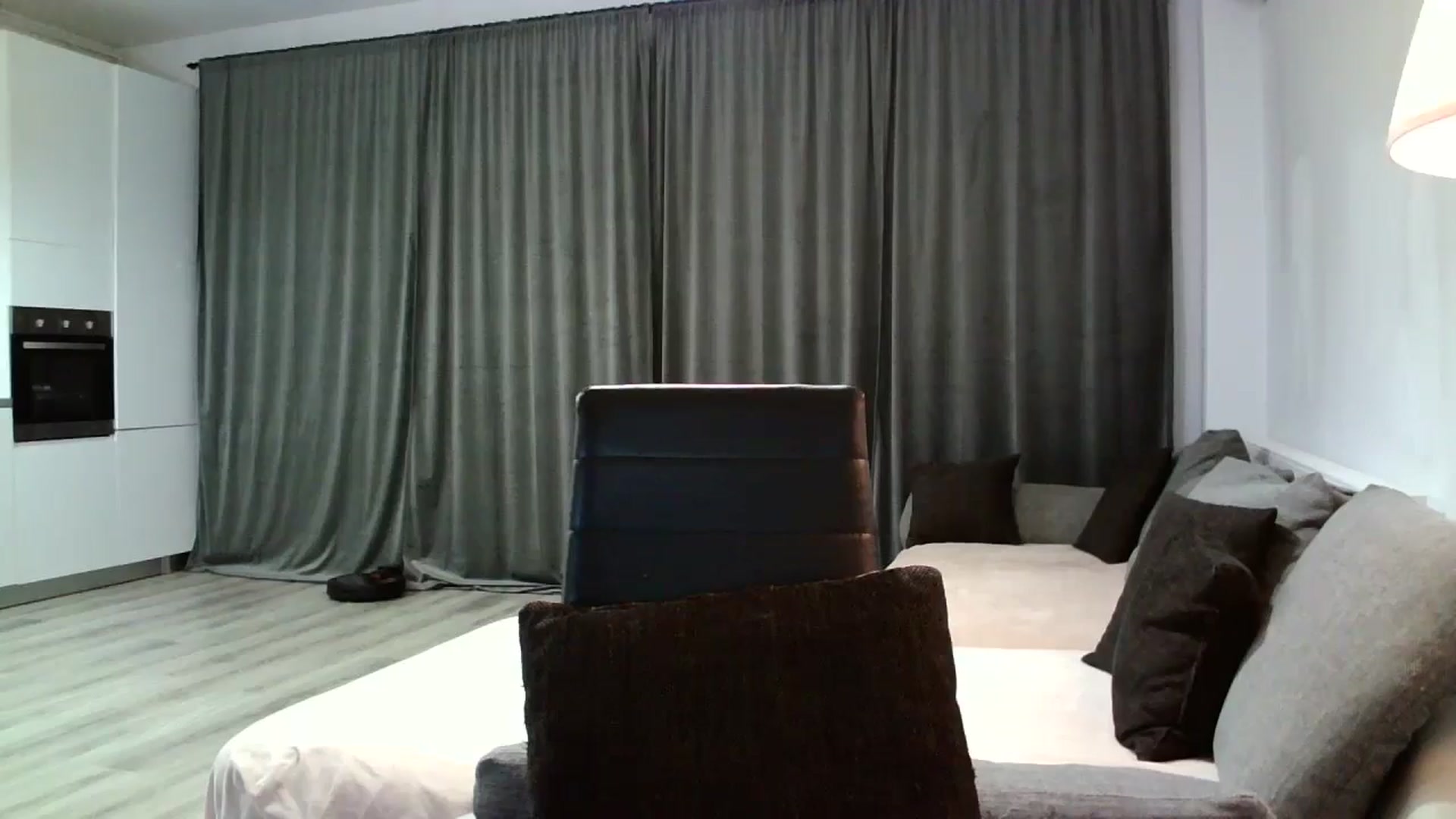 Gallery image thumbnail from SILKYWOMAN's myfreecams stream on, 09/28/2024, 20:17 image 13 of 20