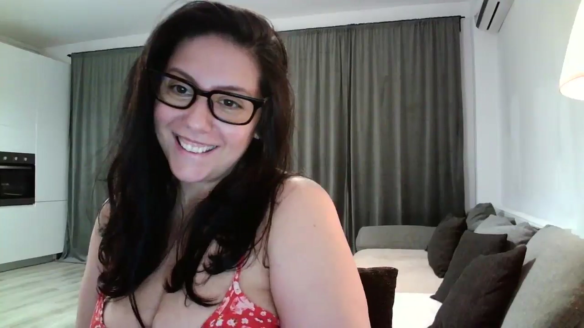 Gallery image thumbnail from SILKYWOMAN's myfreecams stream on, 09/29/2024, 18:14 image 17 of 20