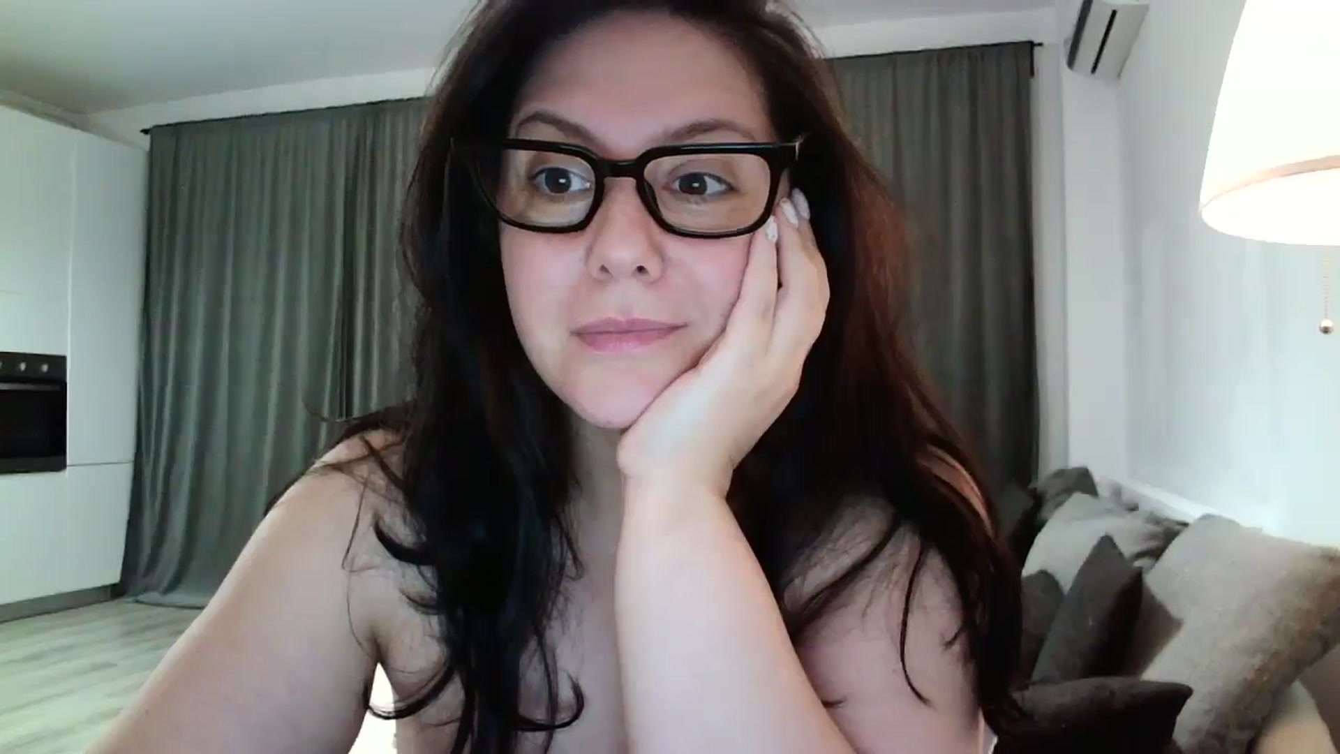 Gallery image thumbnail from SILKYWOMAN's myfreecams stream on, 10/01/2024, 20:54 image 18 of 20