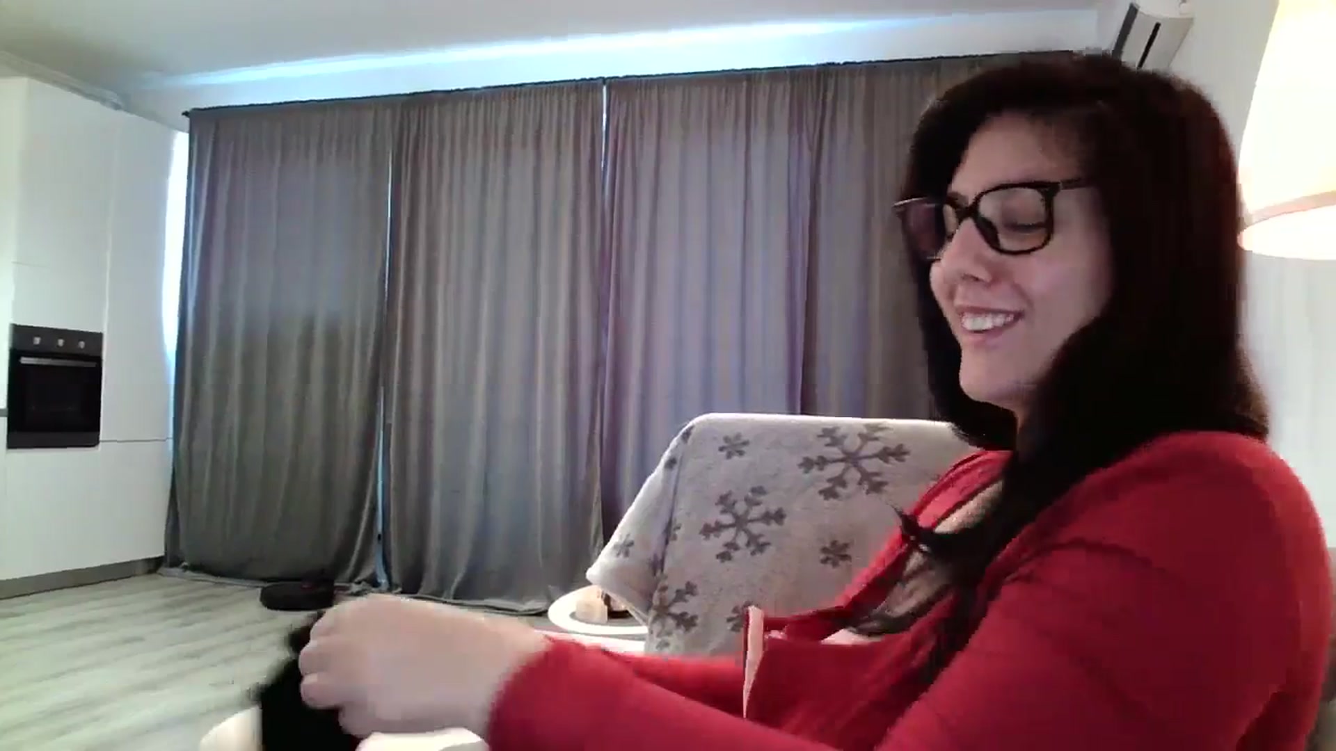 Gallery image thumbnail from SILKYWOMAN's myfreecams stream on, 10/19/2024, 14:29 image 14 of 20