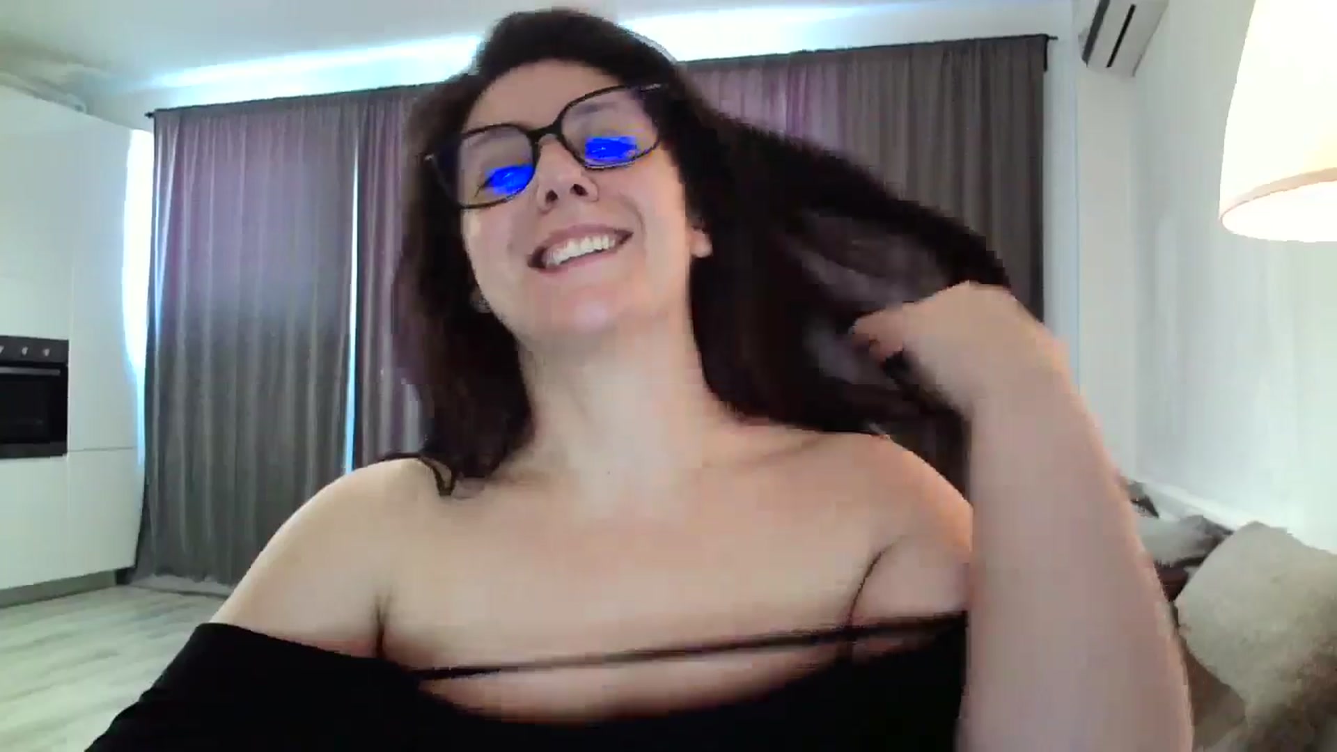 Gallery image thumbnail from SILKYWOMAN's myfreecams stream on, 10/20/2024, 11:00 image 20 of 20