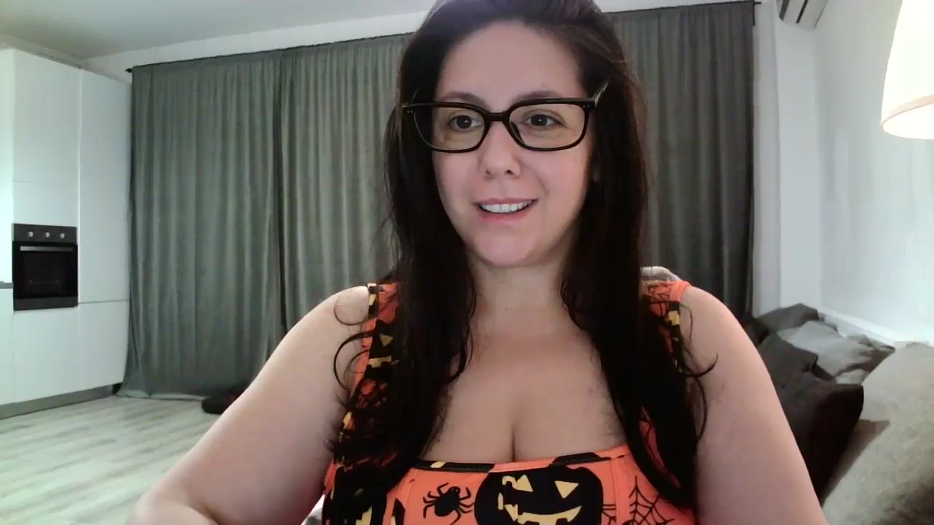 Gallery image thumbnail from SILKYWOMAN's myfreecams stream on, 10/28/2024, 16:08 image 9 of 20