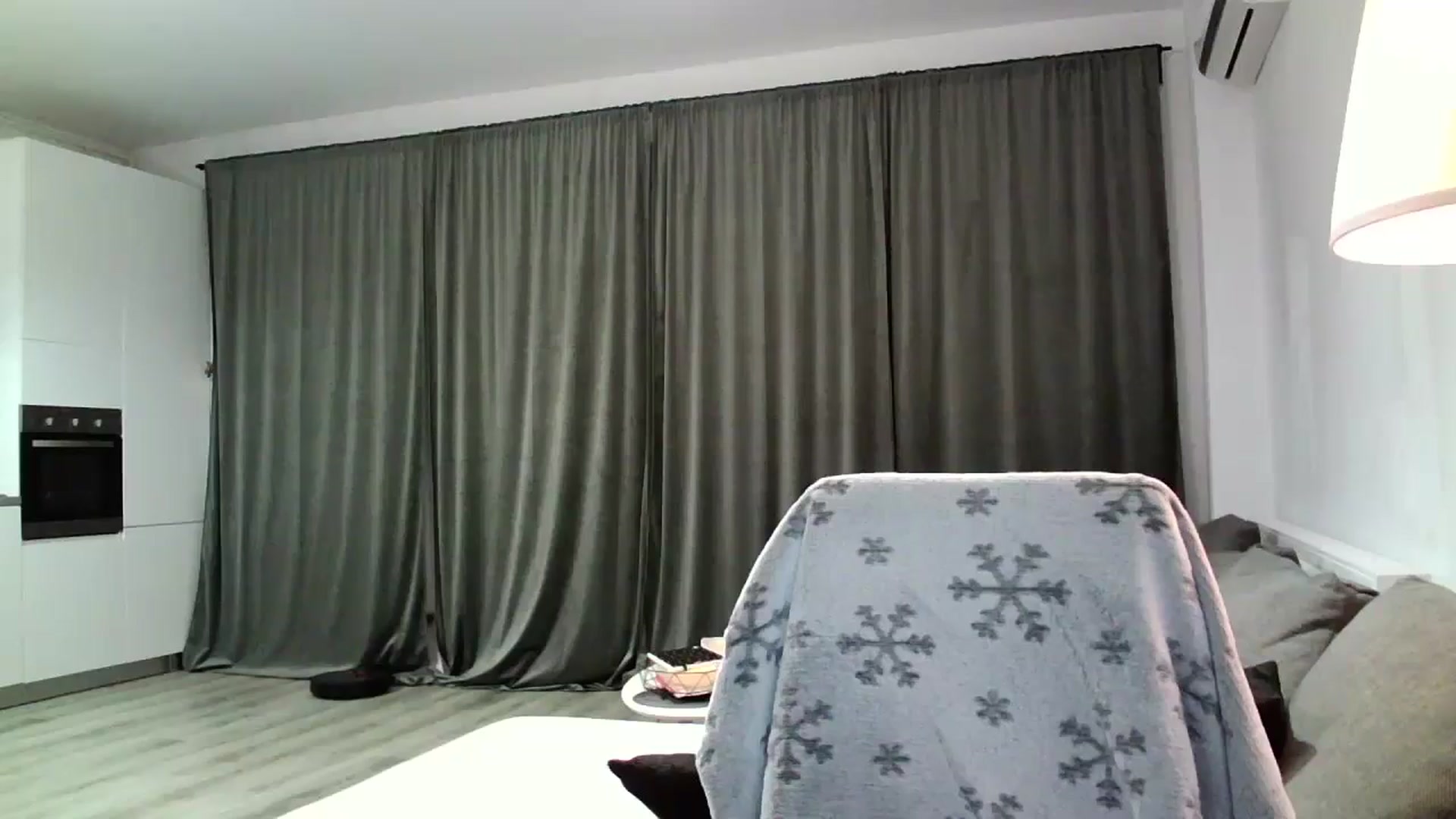 Gallery image thumbnail from SILKYWOMAN's myfreecams stream on, 11/04/2024, 19:58 image 15 of 20