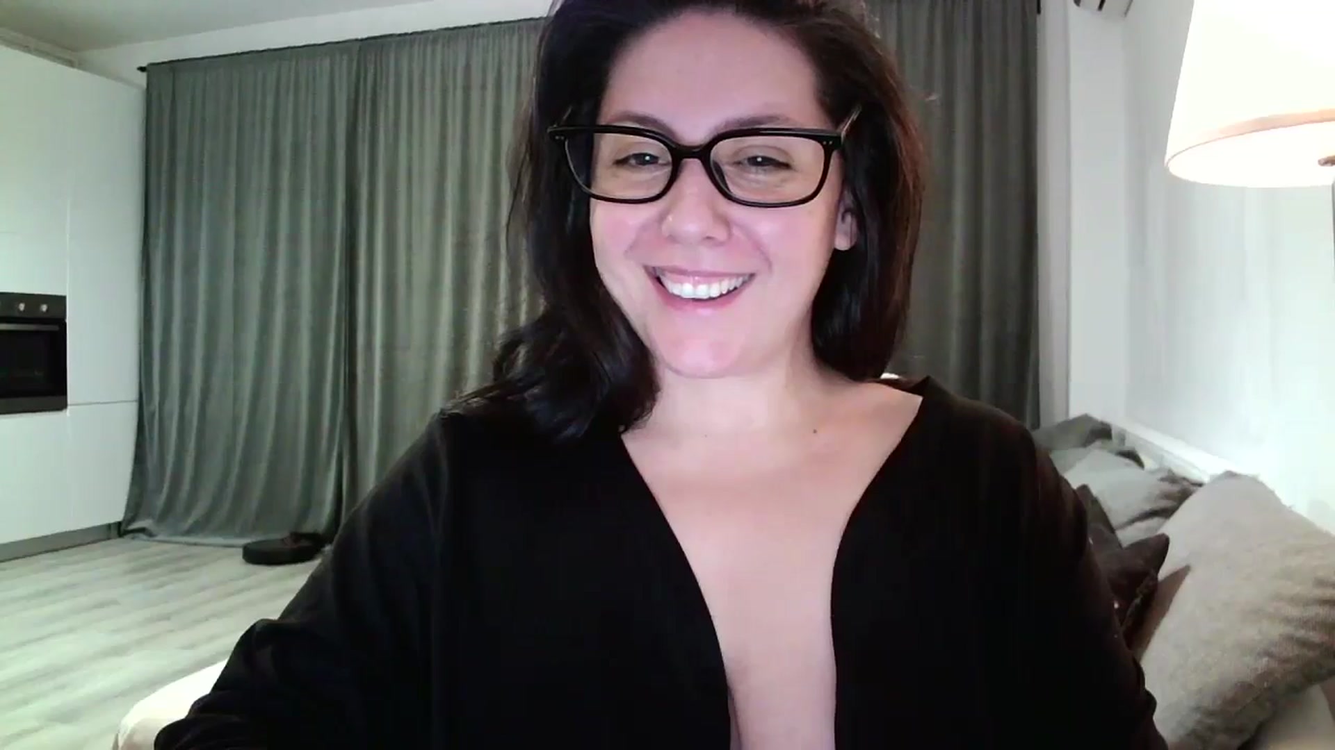 Gallery image thumbnail from SILKYWOMAN's myfreecams stream on, 11/06/2024, 16:46 image 20 of 20