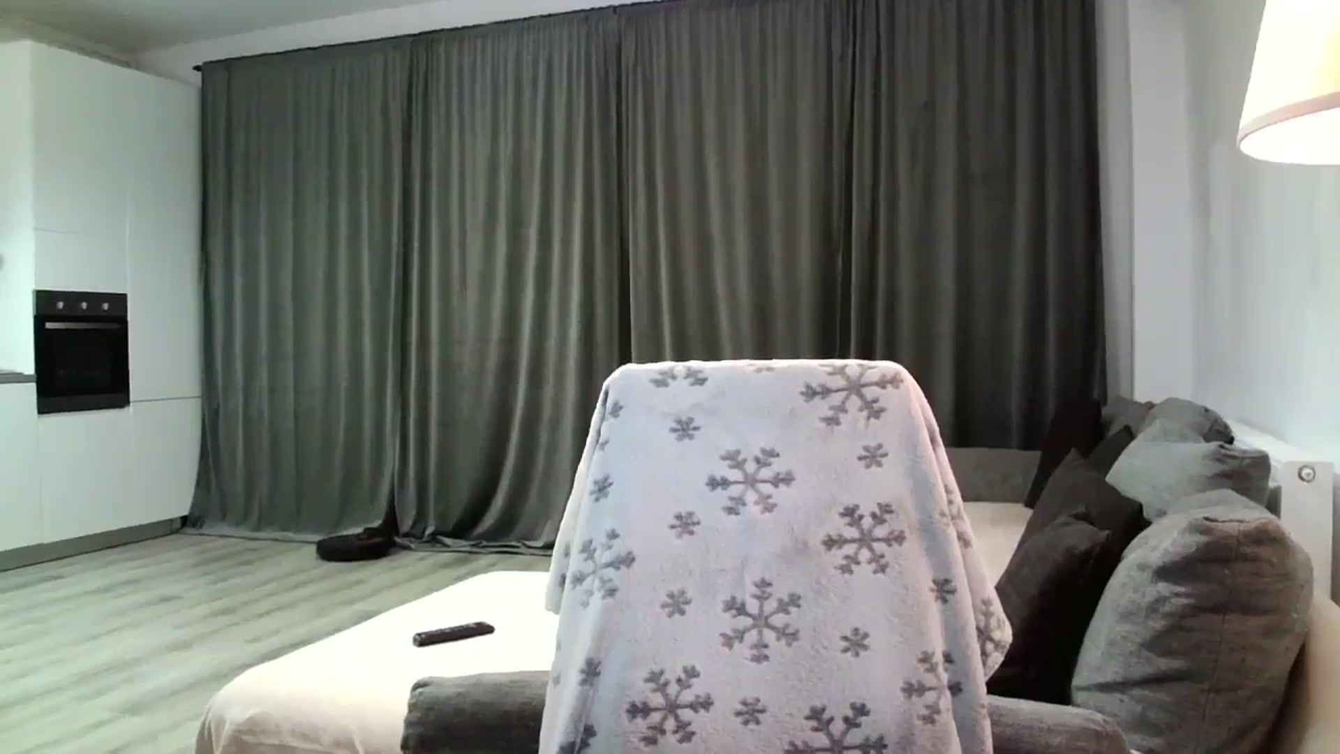 Gallery image thumbnail from SILKYWOMAN's myfreecams stream on, 11/18/2024, 15:44 image 12 of 20