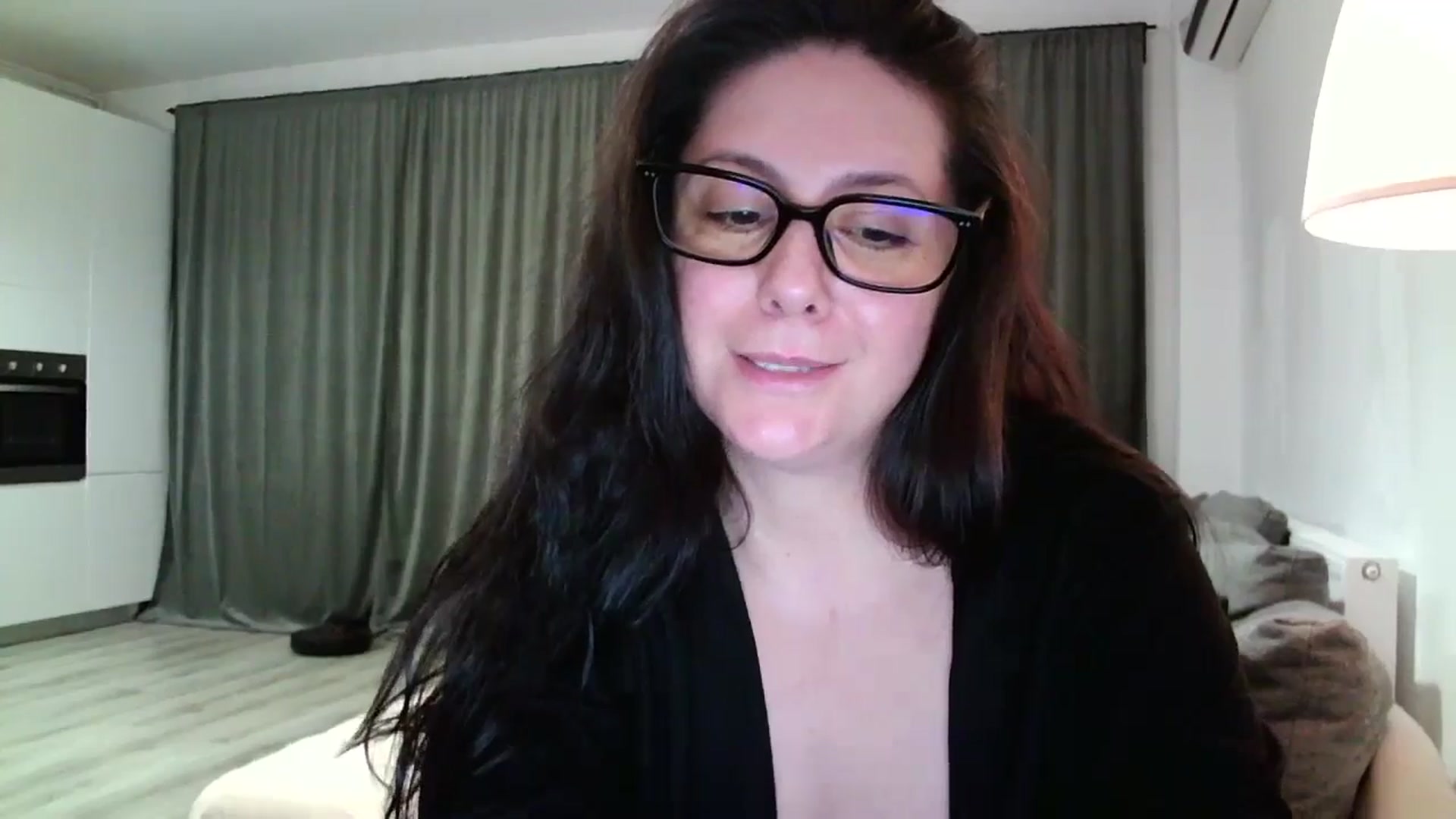 Gallery image thumbnail from SILKYWOMAN's myfreecams stream on, 11/26/2024, 16:44 image 12 of 20