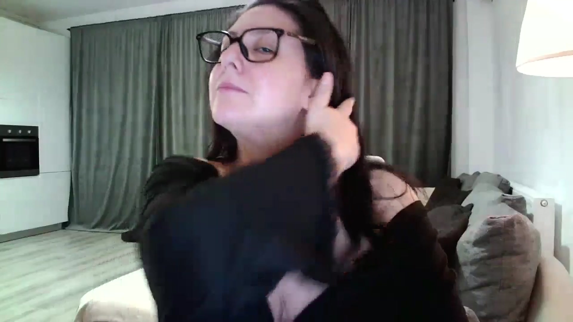 Gallery image thumbnail from SILKYWOMAN's myfreecams stream on, 11/30/2024, 18:06 image 18 of 20