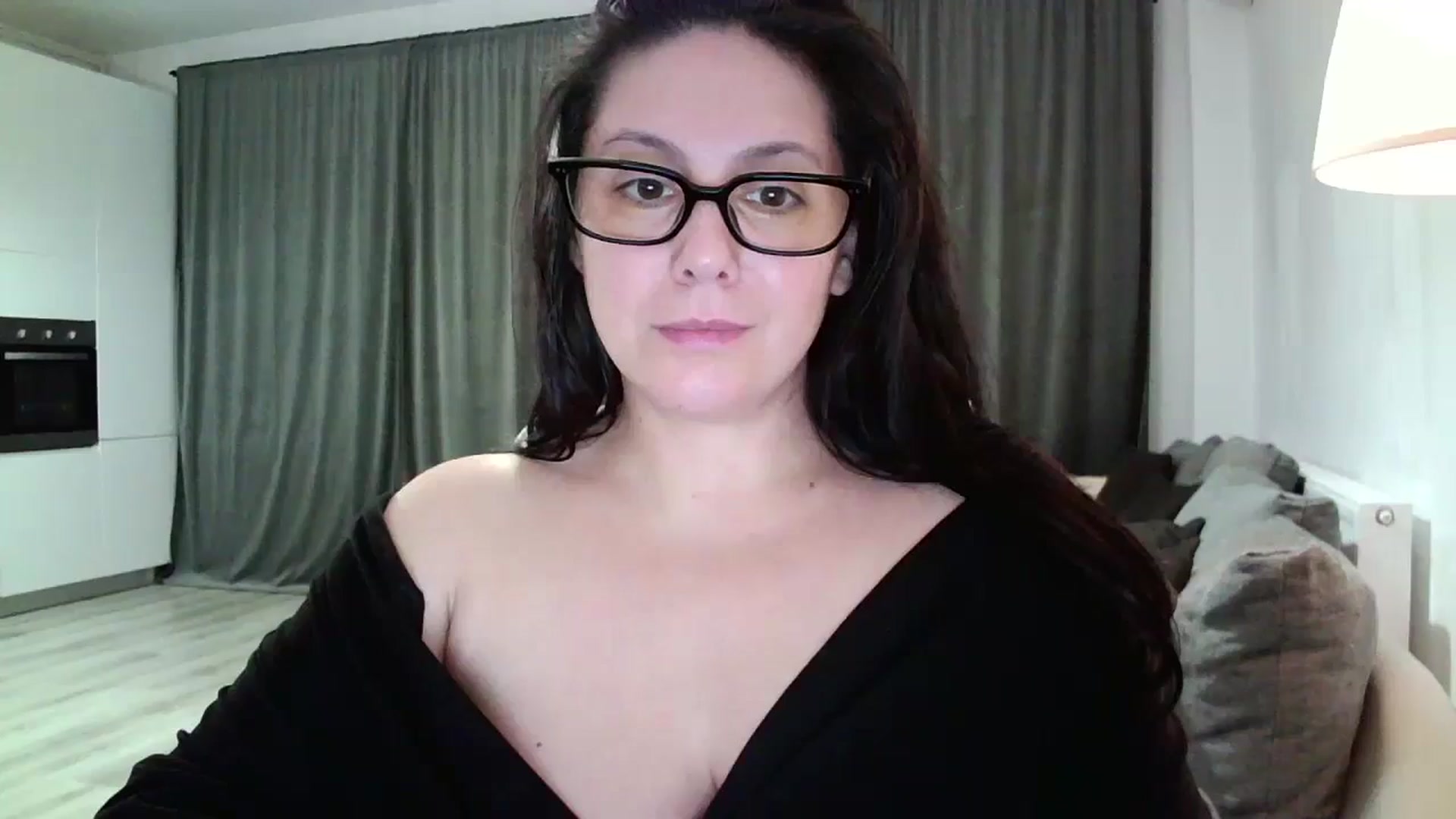 Gallery image thumbnail from SILKYWOMAN's myfreecams stream on, 11/30/2024, 18:06 image 20 of 20