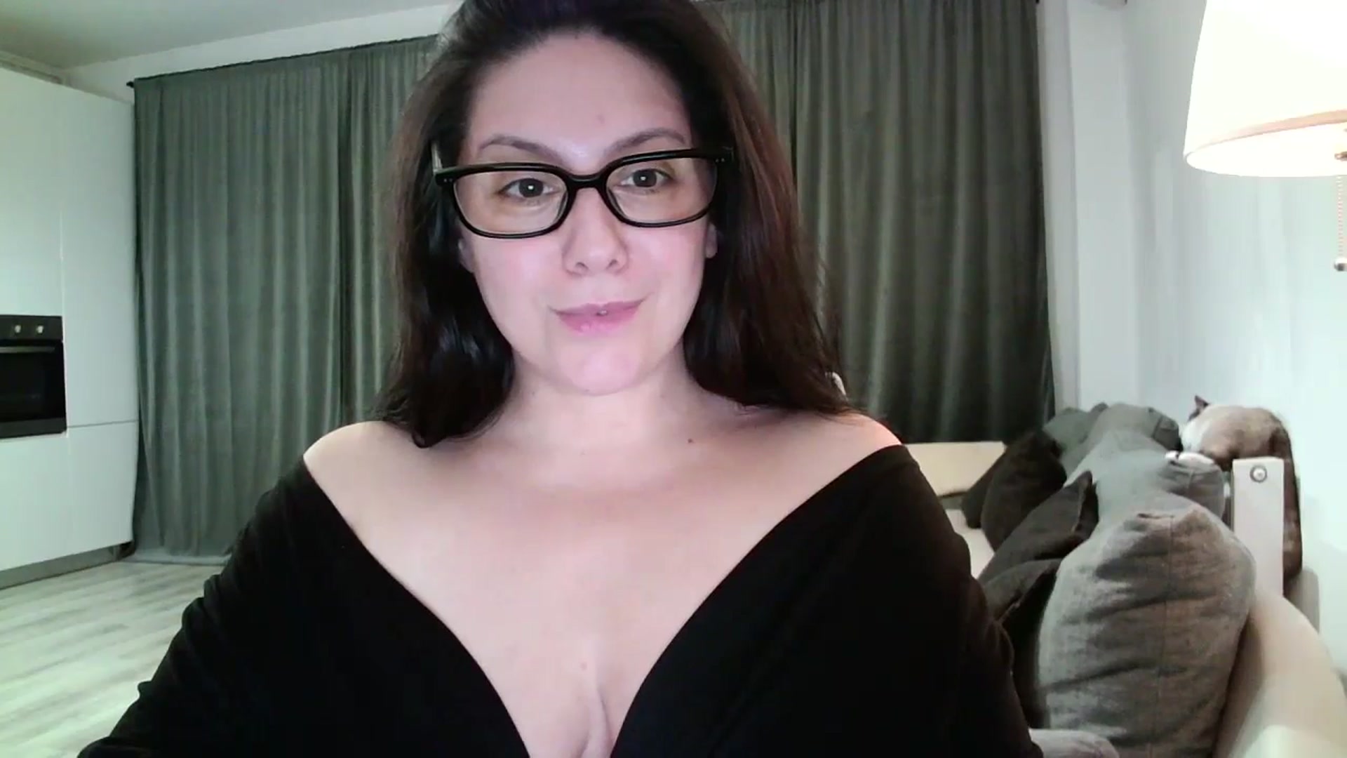 Gallery image thumbnail from SILKYWOMAN's myfreecams stream on, 12/01/2024, 20:52 image 5 of 20