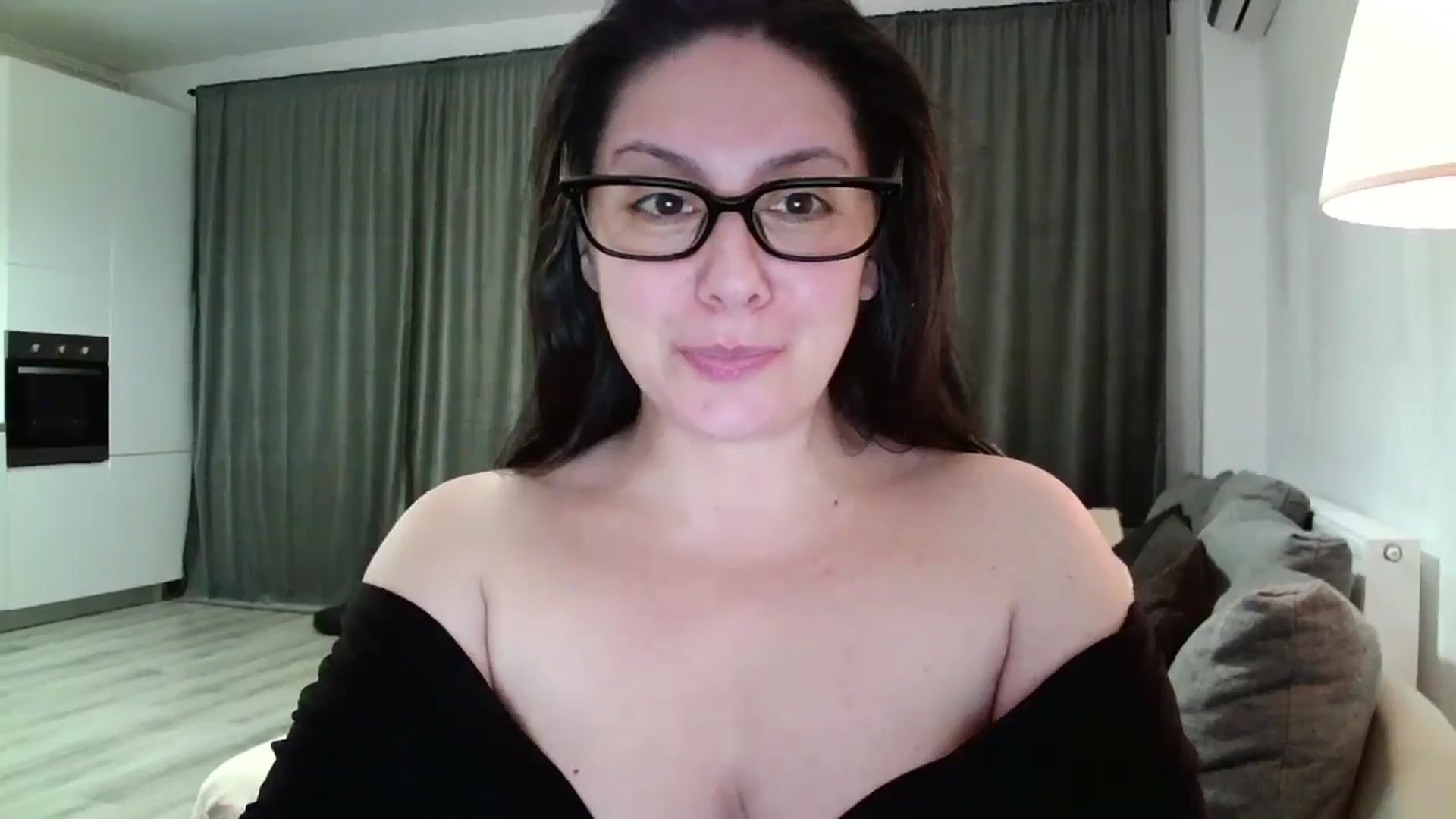Gallery image thumbnail from SILKYWOMAN's myfreecams stream on, 12/02/2024, 19:43 image 3 of 20