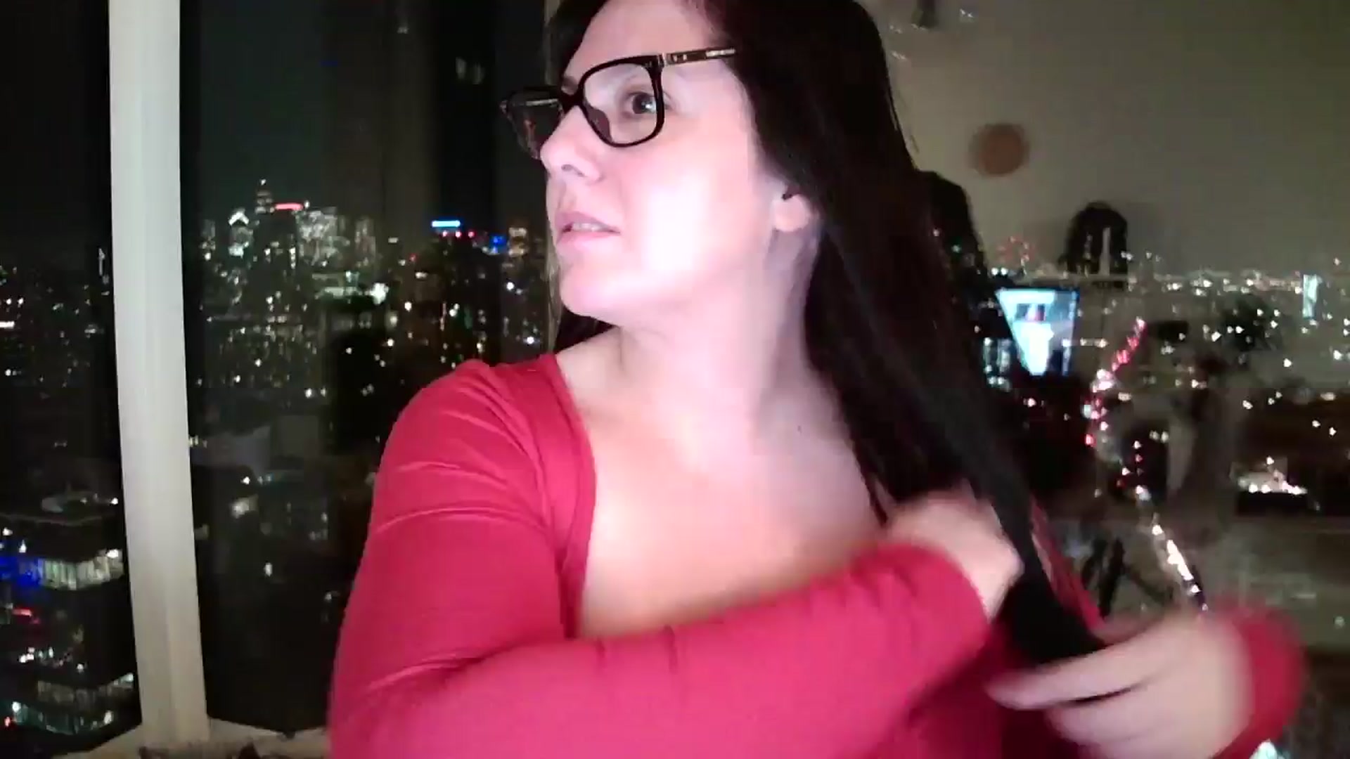 Gallery image thumbnail from SILKYWOMAN's myfreecams stream on, 12/24/2024, 24:04 image 3 of 20