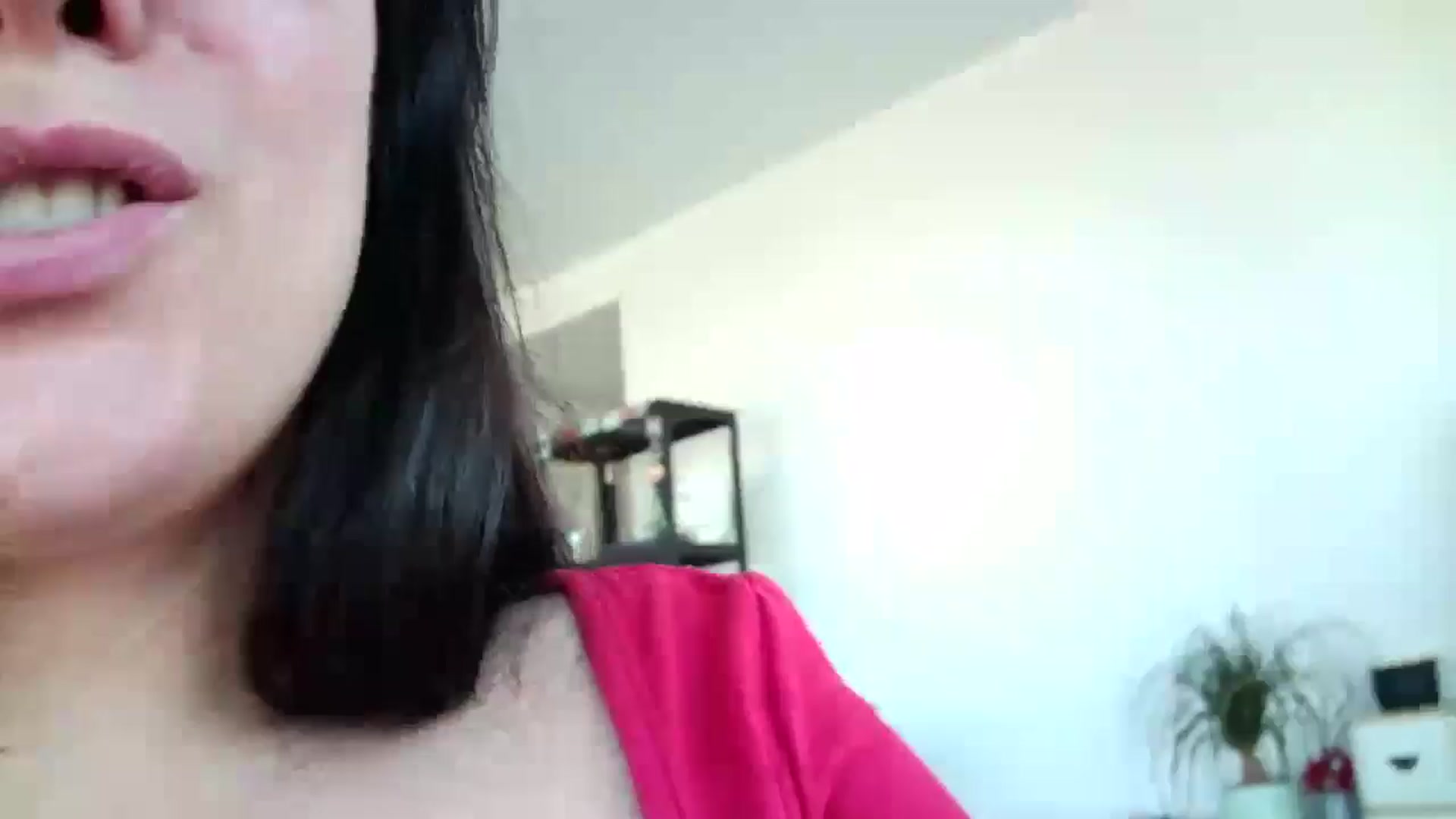 Gallery image thumbnail from SILKYWOMAN's myfreecams stream on, 12/24/2024, 21:10 image 1 of 20