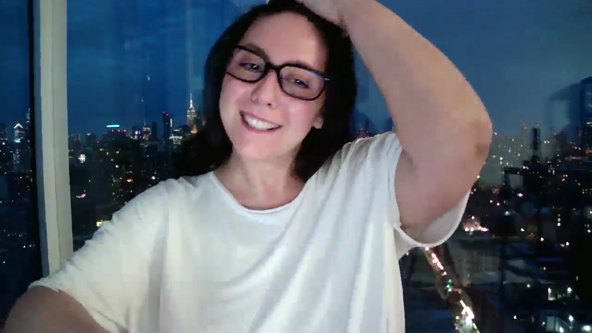 Gallery image thumbnail from SILKYWOMAN's myfreecams stream on, 12/31/2024, 22:05 image 20 of 20