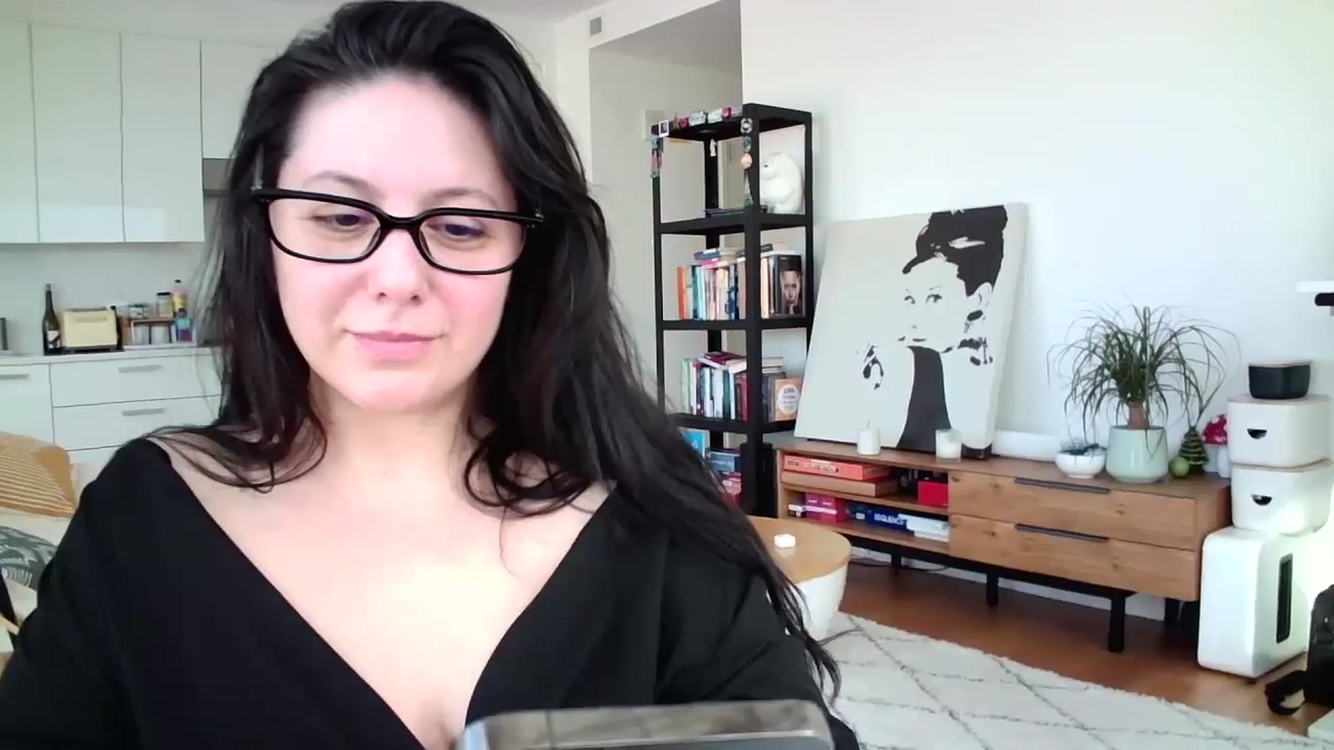 Gallery image thumbnail from SILKYWOMAN's myfreecams stream on, 01/04/2025, 20:07 image 11 of 20